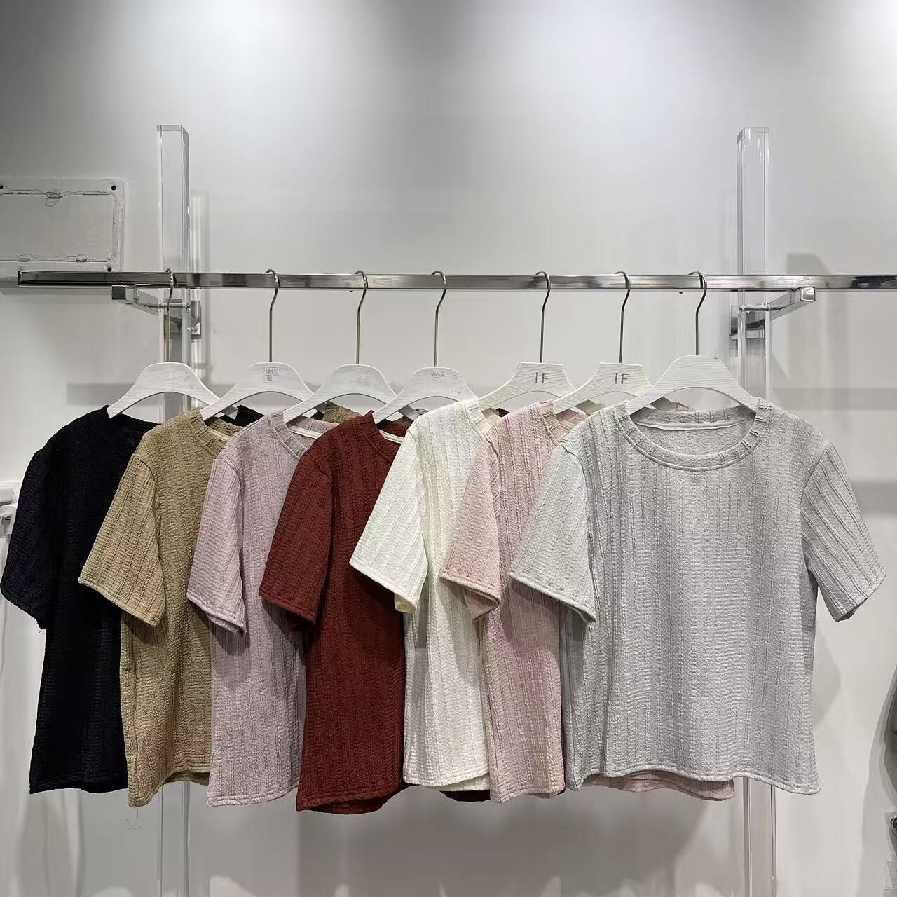 【預訂】直條花紋彈性TOP (K24-K30)