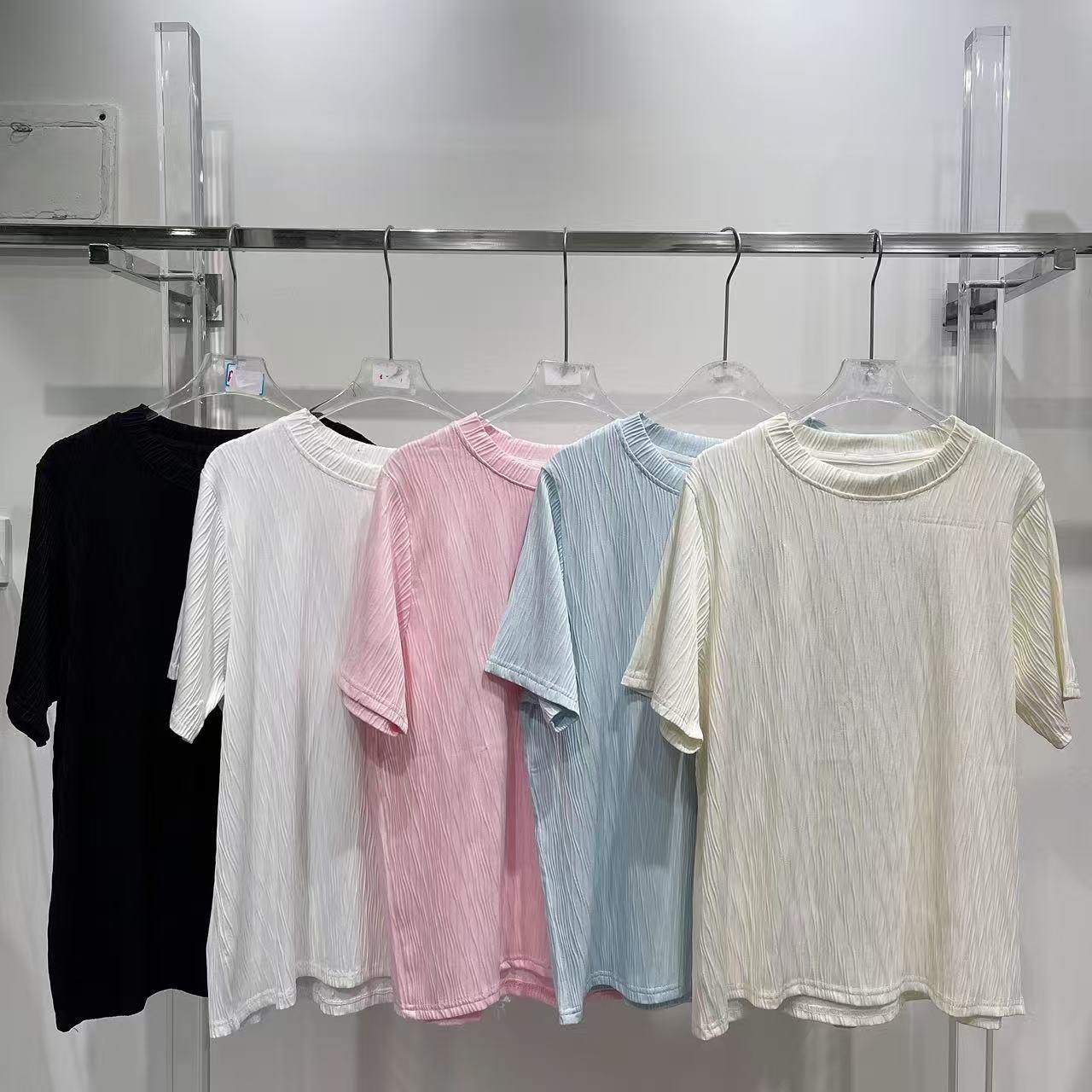 ⭐️⭐️【預訂】水波壓紋彈性TOP (K12-K16)