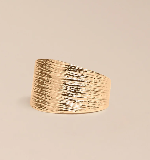 1WK0708-502 WAEKURA Dana Ring Medium Model Gold (A-LX-E)