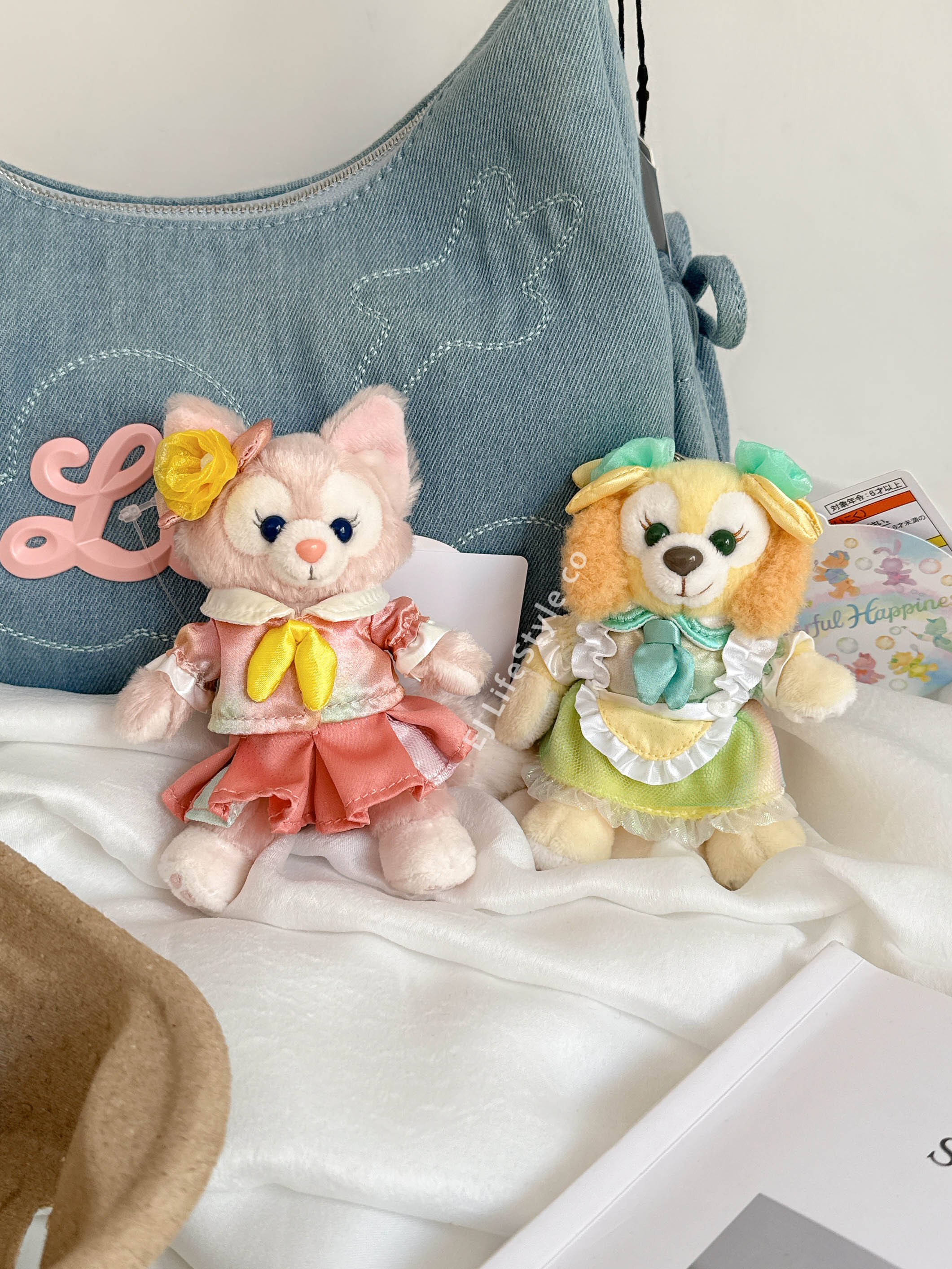 🇯🇵 DISNEY 東京迪士尼 達菲家族20週年 玲娜貝兒 可琦安 徽章吊飾 鑰匙圈 / 現貨