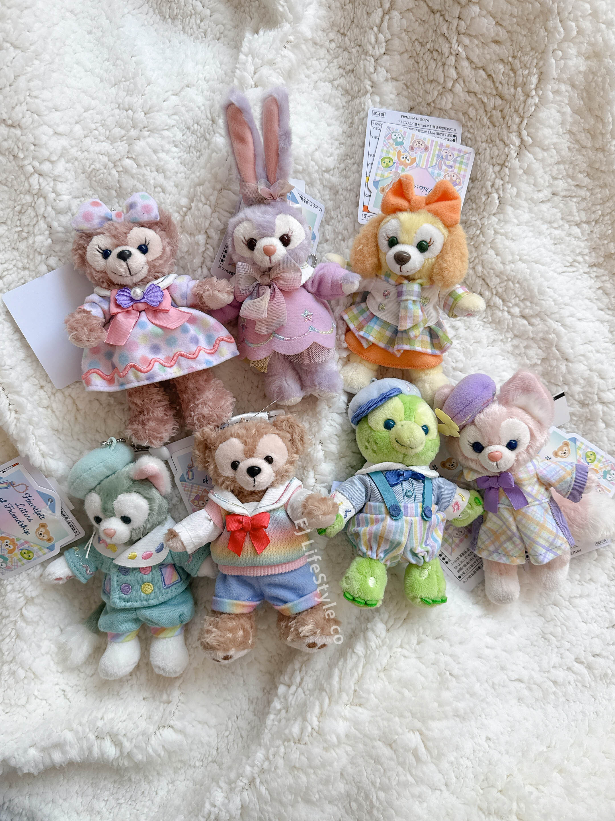 🇯🇵 DISNEY 東京迪士尼 達菲家族20週年 壓軸系列 雪莉玫 星黛露 玲娜貝兒 可琦安 奧樂米拉 傑拉托尼 徽章吊飾 鑰匙圈 / 現貨