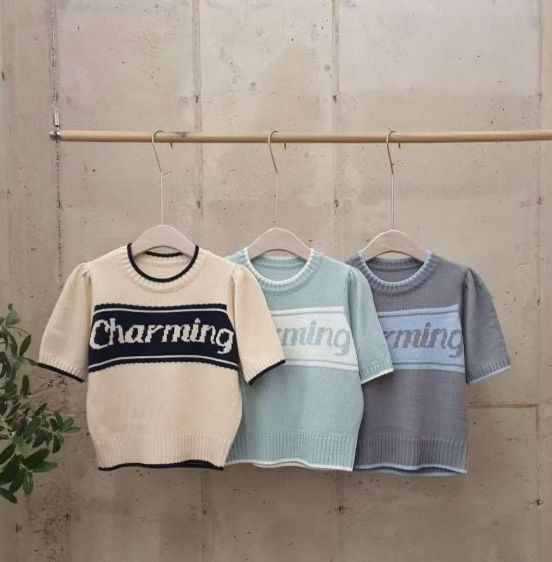 限量字母款上衣(15066)一口價