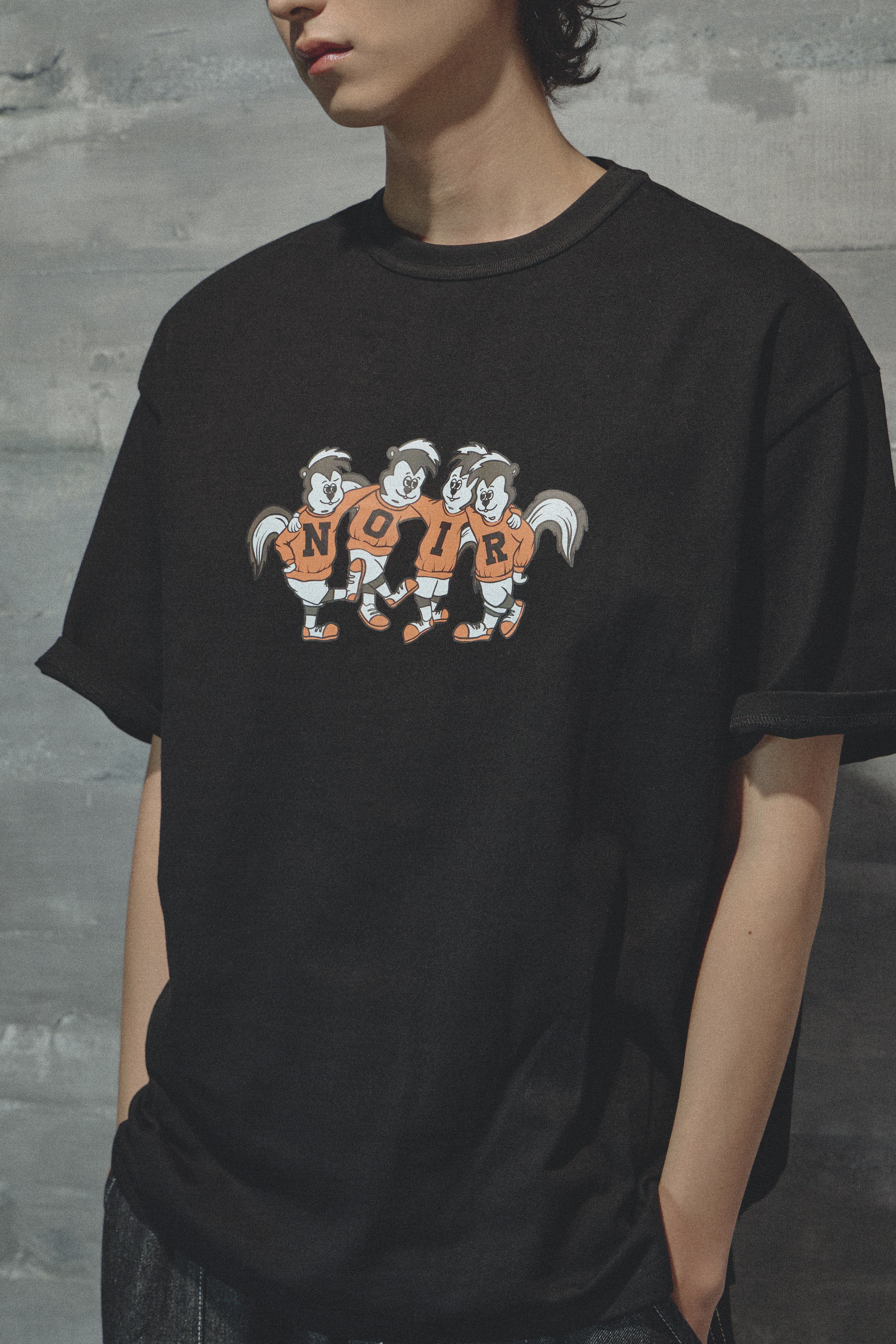 NOIR 臭鼬足球派對短TEE