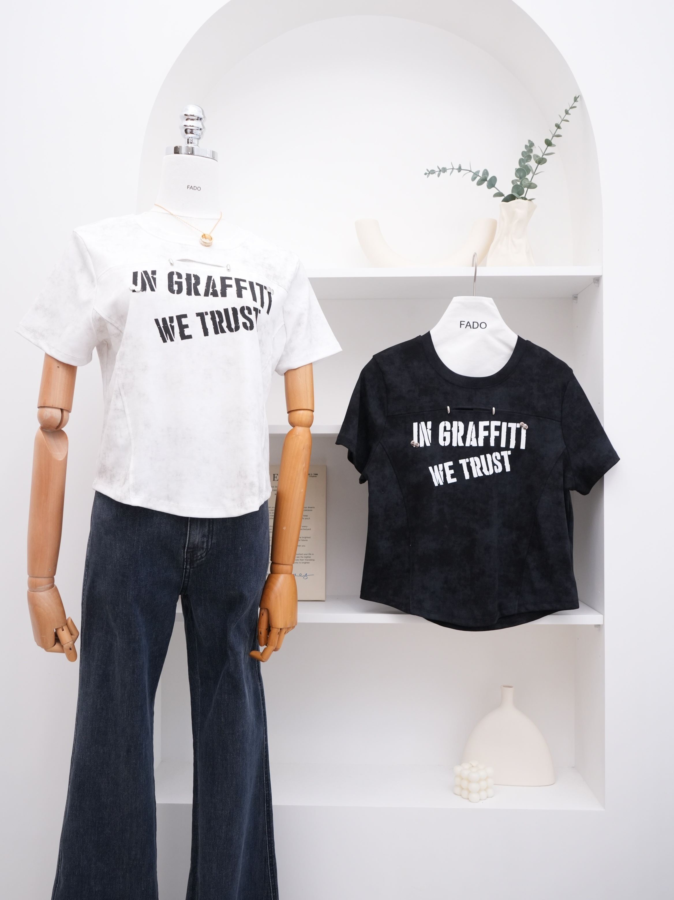 法朵Fado shop｜領鏤空紮染車線圓領Tee 0215038 黑/白 M-L