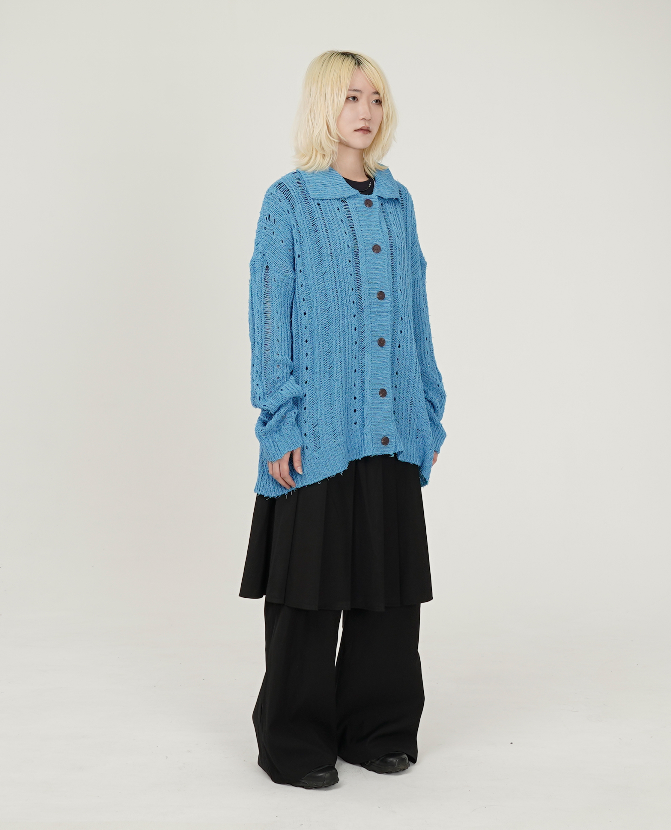 排釦薄針織罩衫