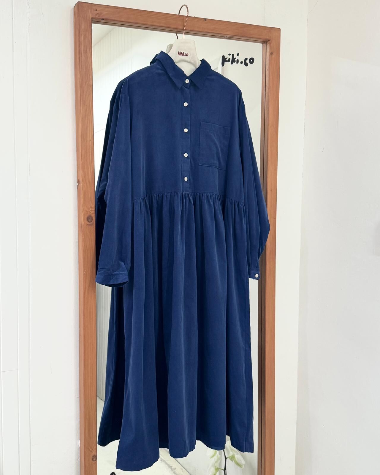 燈芯絨有領半開胸長袖op