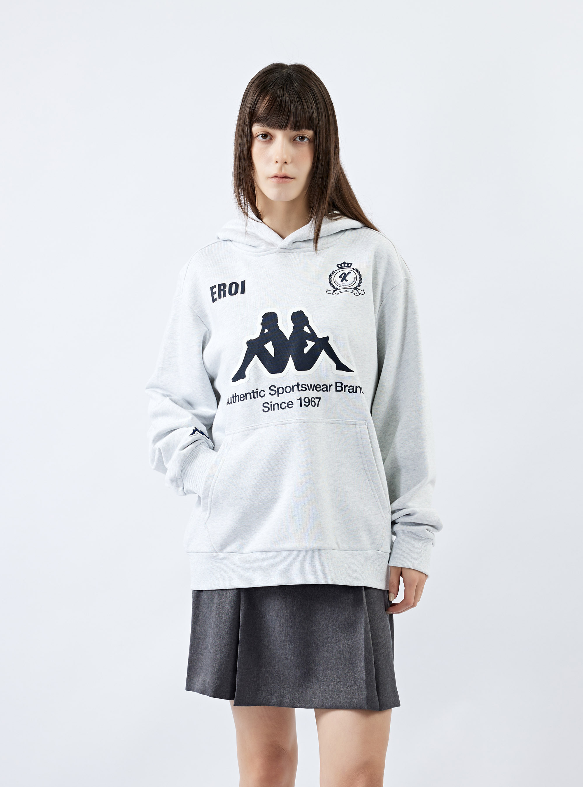 男女適穿 大Logo純棉連帽上衣