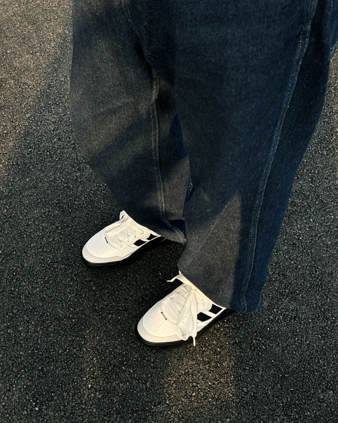 【預購】ADIDAS LITE SHUFFLE 白黑 KH9022