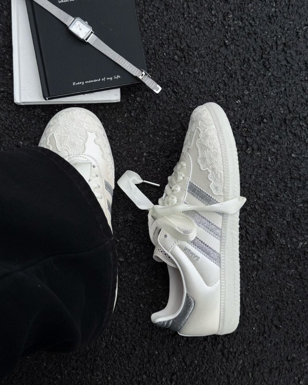 ADIDAS SAMBA OG 2026年 情人節限定 白珠光蕾絲 灰銀 銀蔥 奶油白 米白 女鞋 HP3658