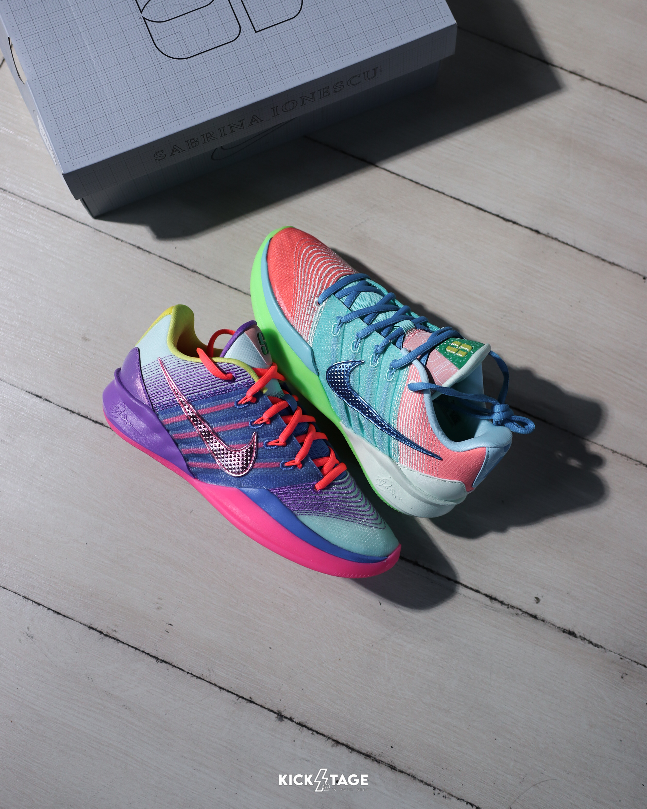 [限量商品無退換] 男女鞋 NIKE SABRINA 3 WHAT THE 鴛鴦 彩色 籃球鞋 實戰鞋【IO7844-300】