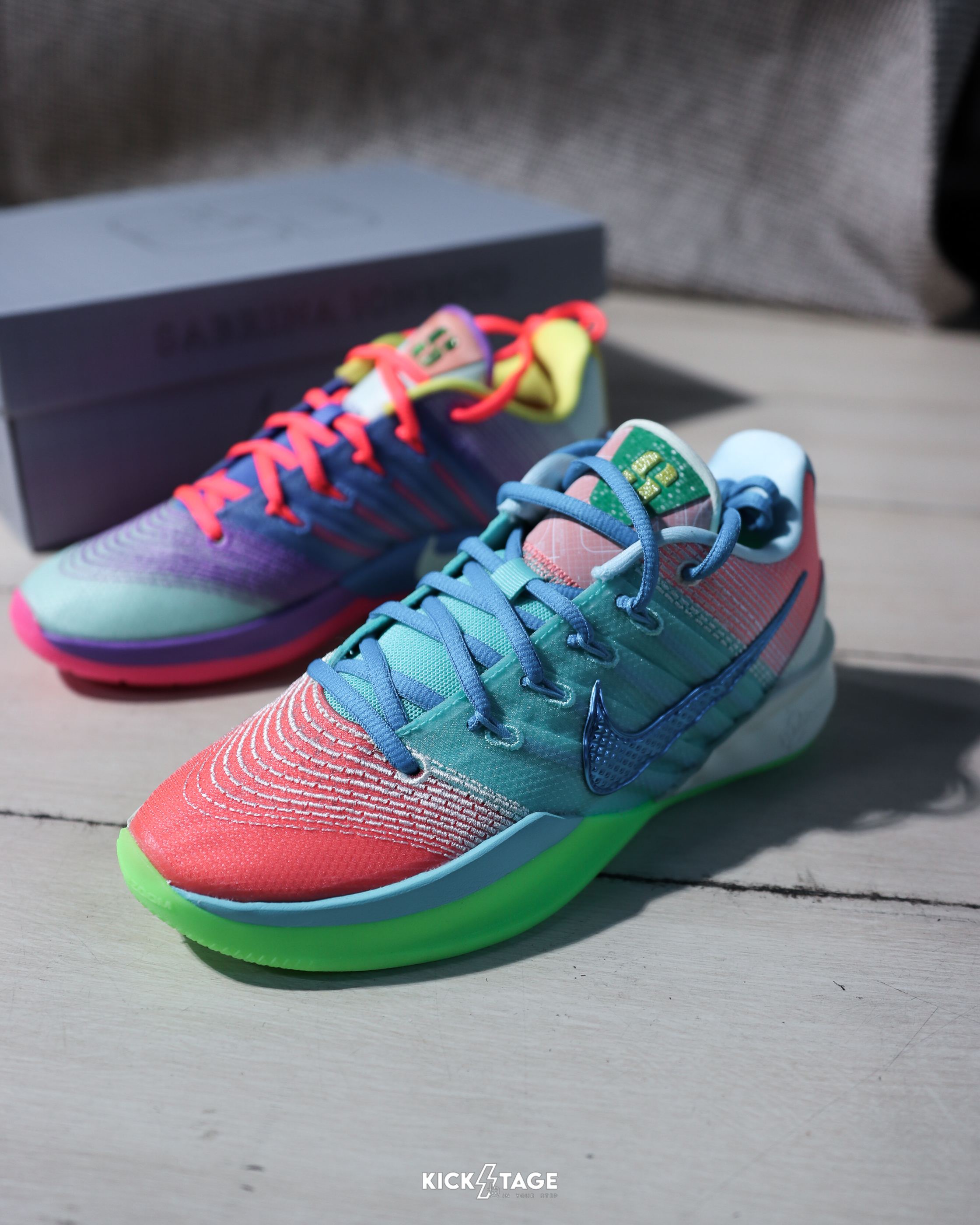 [限量商品無退換] 男女鞋 NIKE SABRINA 3 WHAT THE 鴛鴦 彩色 籃球鞋 實戰鞋【IO7844-300】