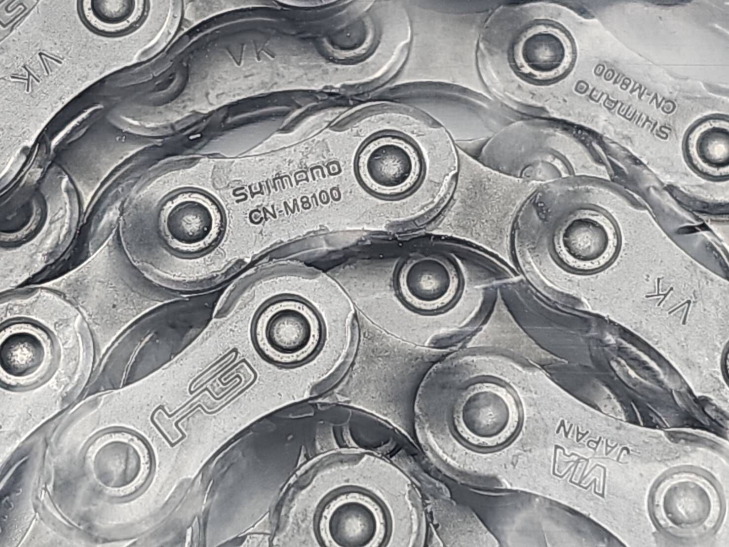 Shimano ULTEGRA  CN-M8100 12速鏈條 附快扣 116目 CeramicSpeed UFO Ultra Endurance Wax 長效型鏈條蠟版