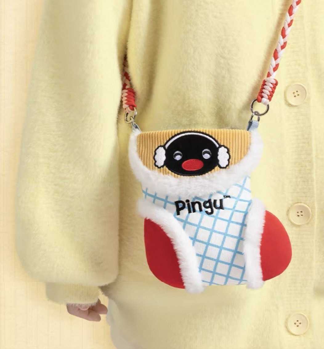 PINGU 企鵝家族 冬季系列 襪子造型斜背包
