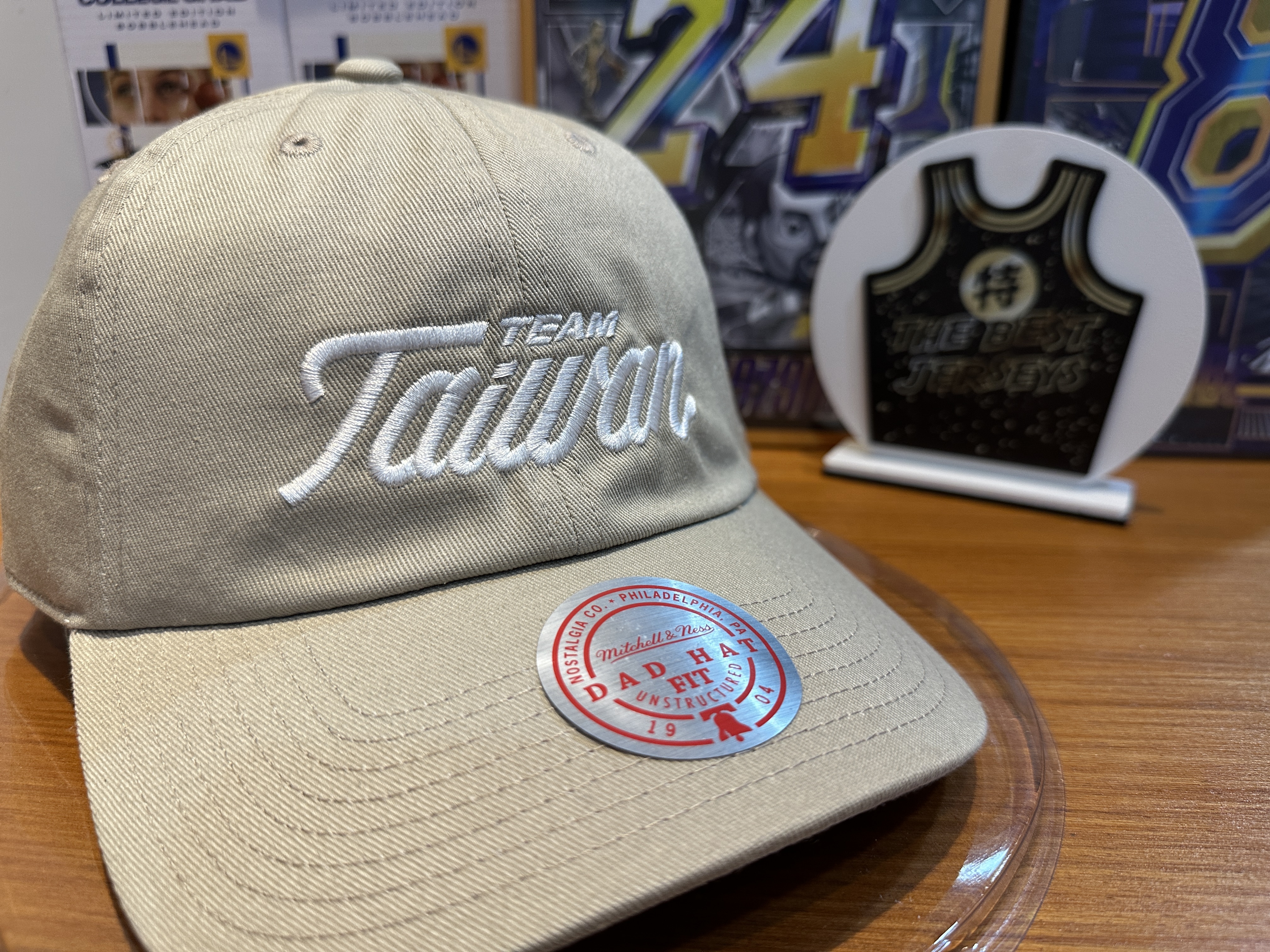 Taiwan帽子 Team Taiwan 台灣 中華隊 卡其底白字 電繡 老帽 M&N 可調式 全新