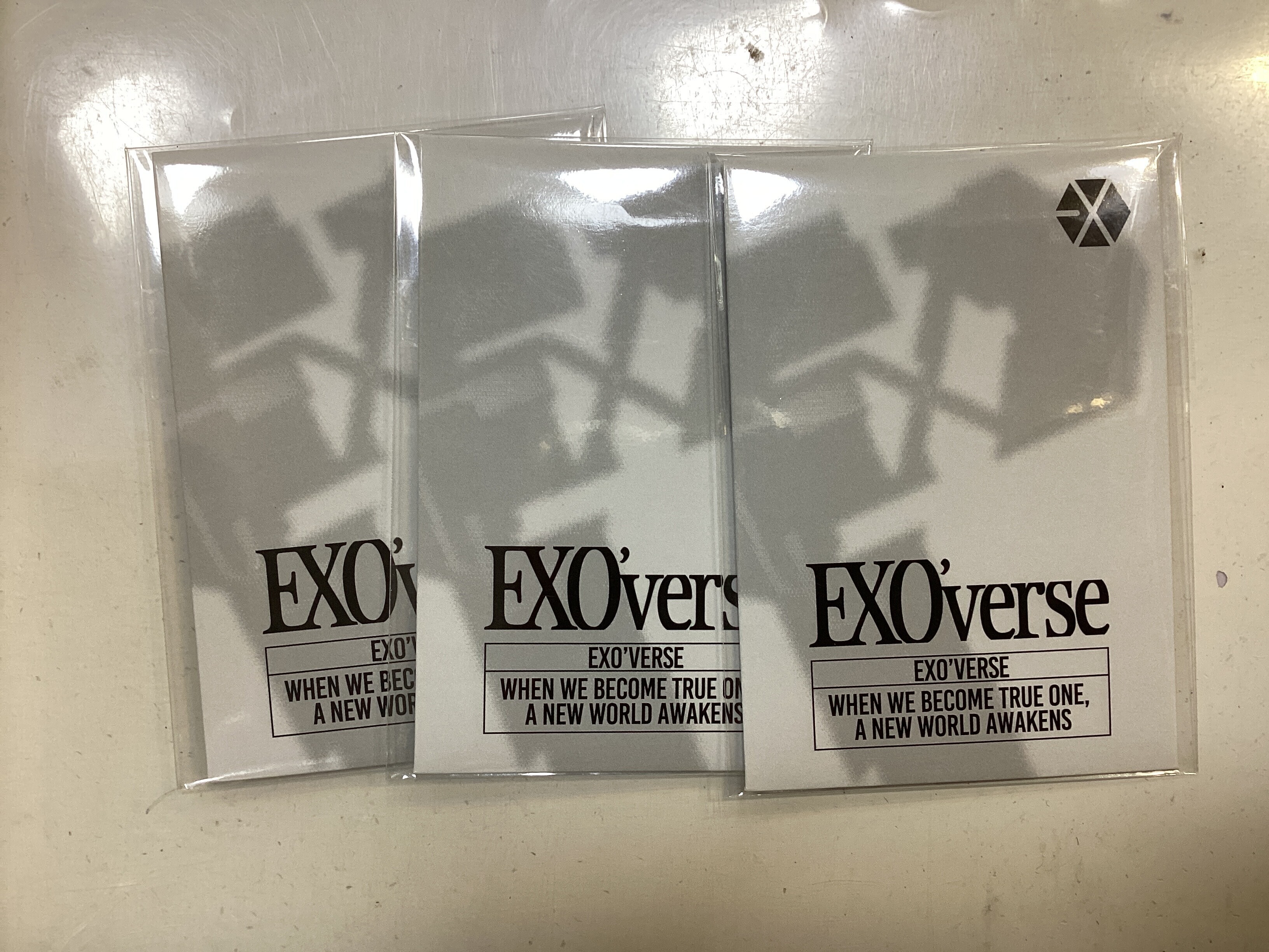EXO’verse random trading card