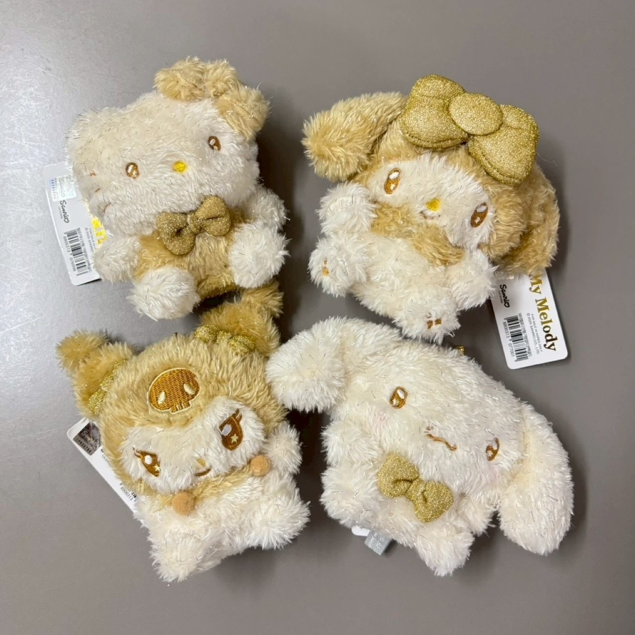 <韓國限定><正版授權>三麗鷗 SANRIO 金色 金蔥 白色 毛絨 吊飾 掛件 共7款