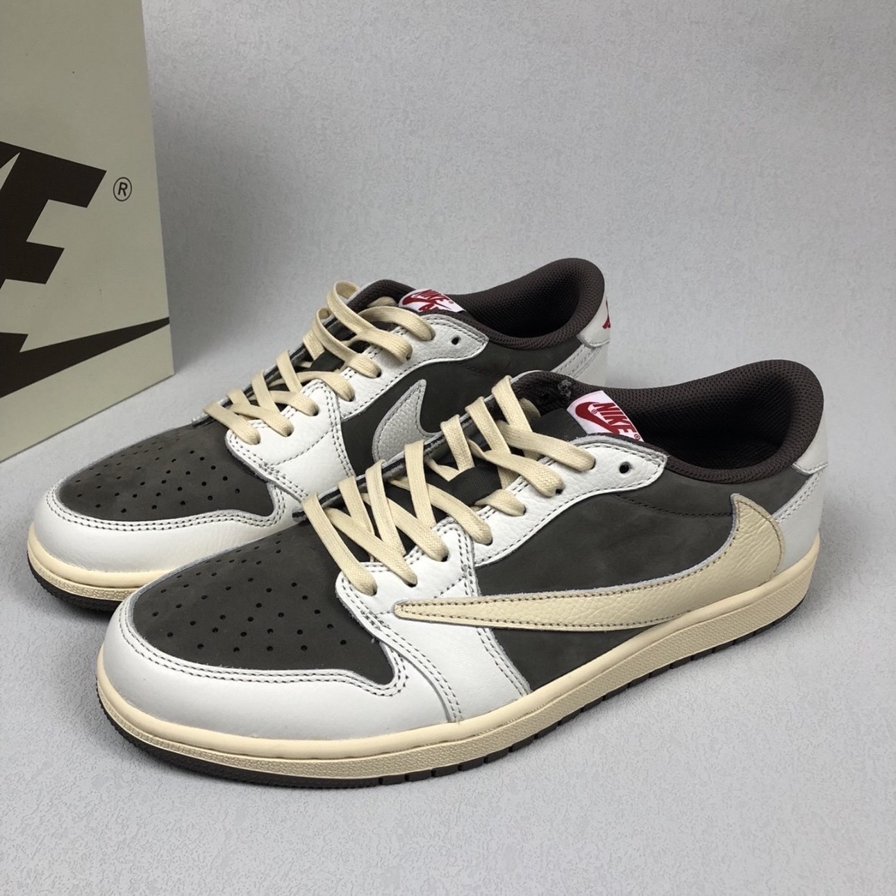 TRAVIS SCOTT X AIR JORDAN 1 反轉摩卡 白棕色 倒鉤 聯名款 DM7866-162