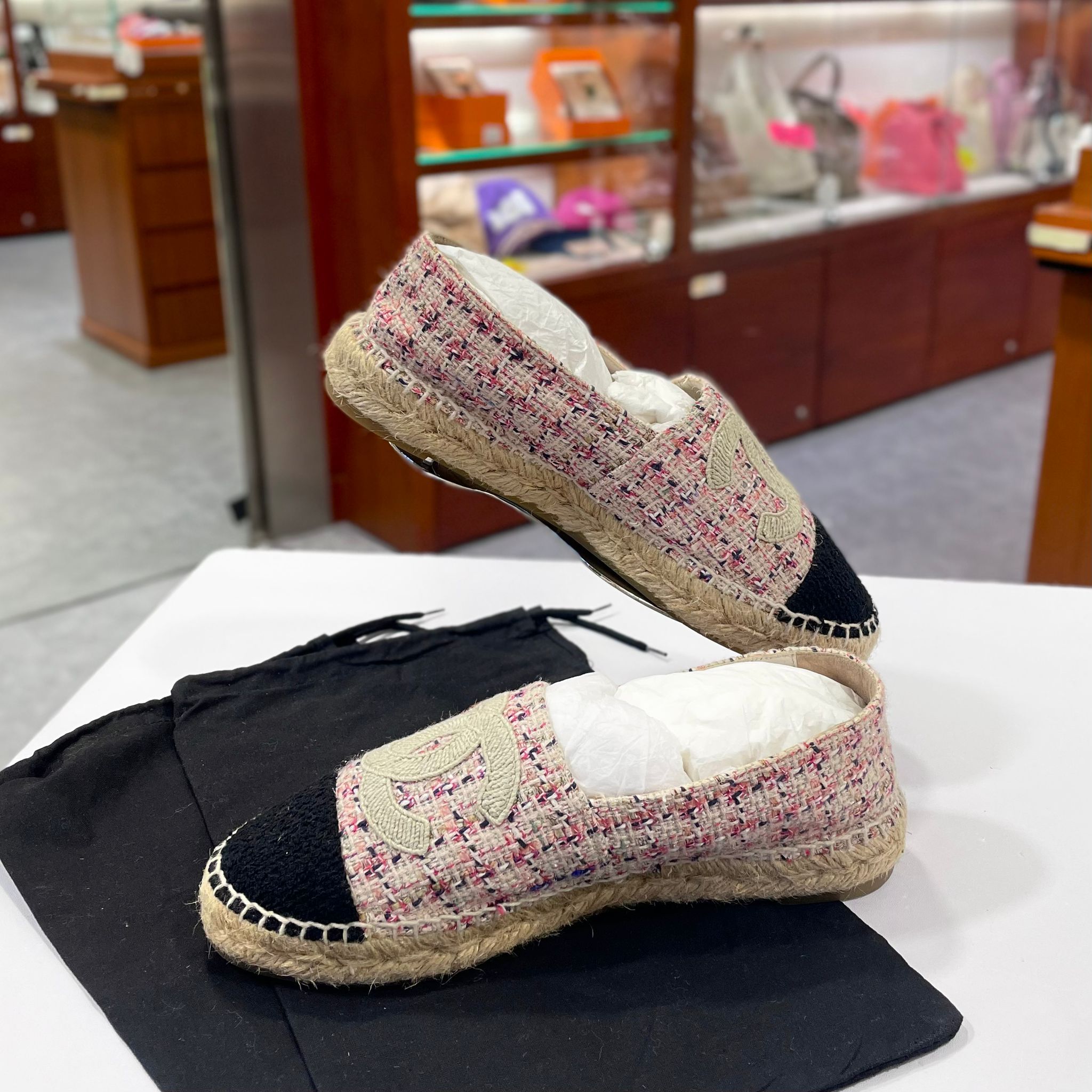 98%NEW二手CHANEL漁夫鞋38碼 粉紅拼金CC logo編織漁夫鞋 G34546 Chanel Espadrilles Multicolor & Black #香榭站正品
