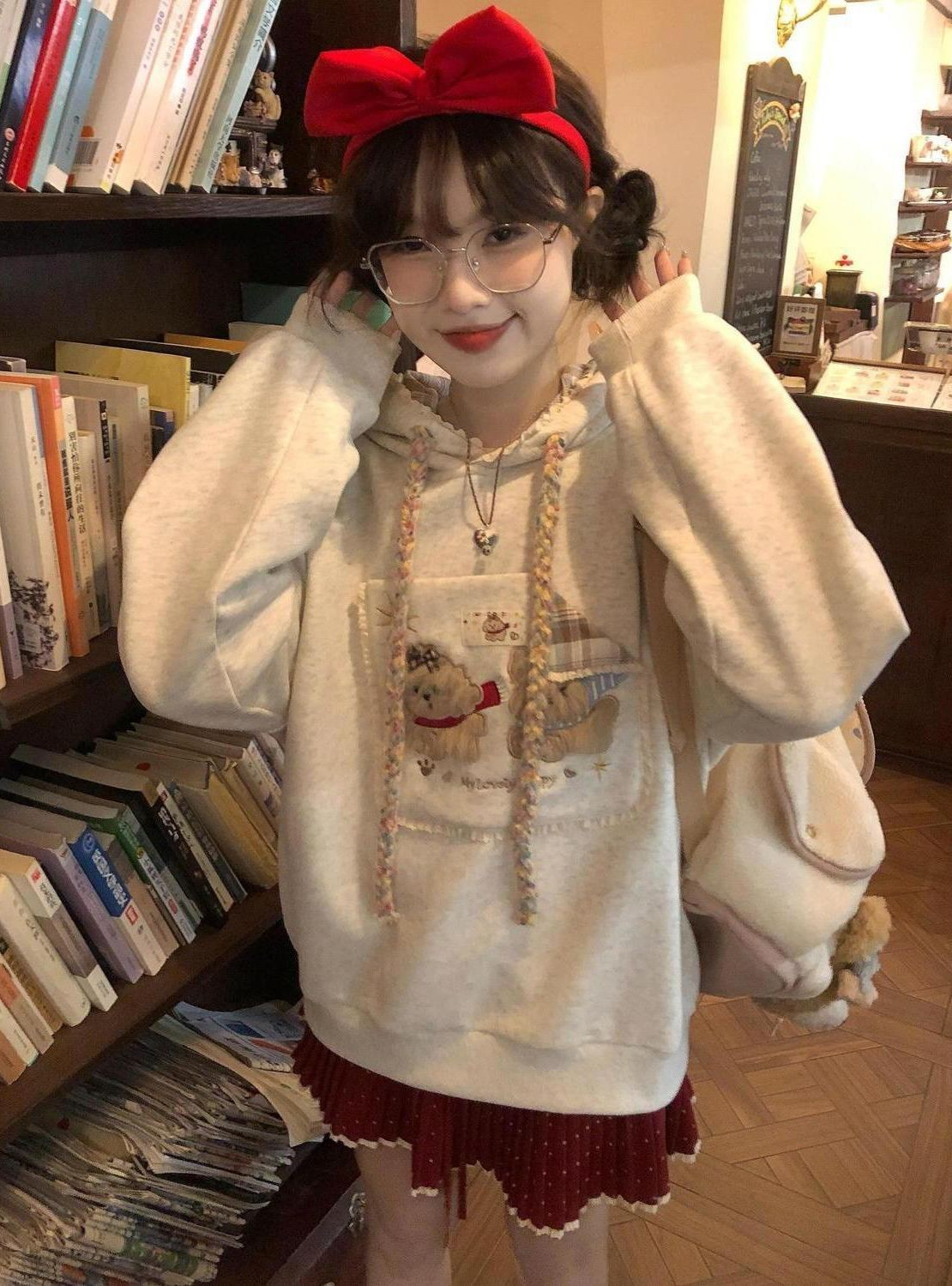 American-Style Cartoon Puppy Embroidery Hoodie