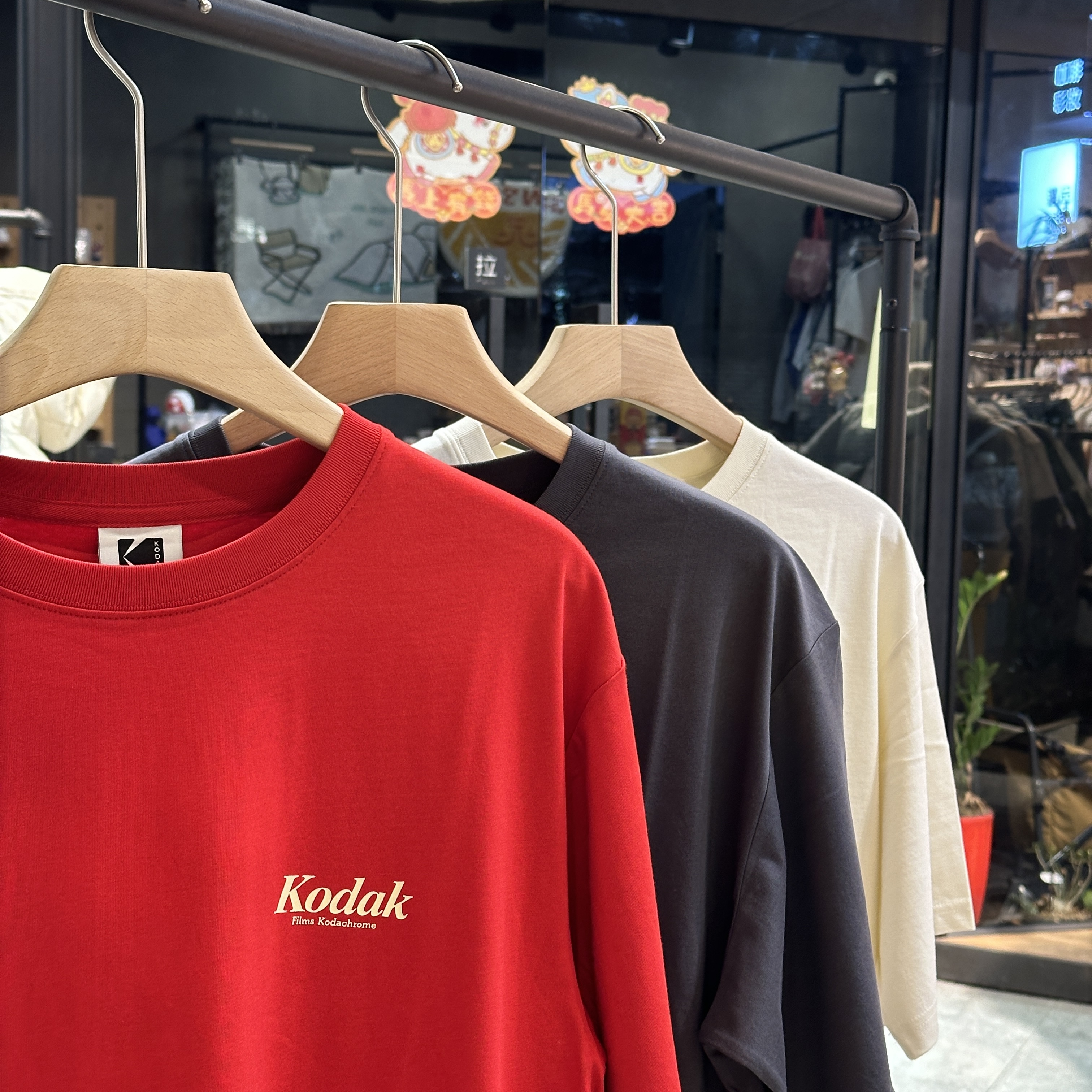 【現貨】Kodak 柯達 背後賽車 帆船 圖片 純棉 短tee K6223LRS10