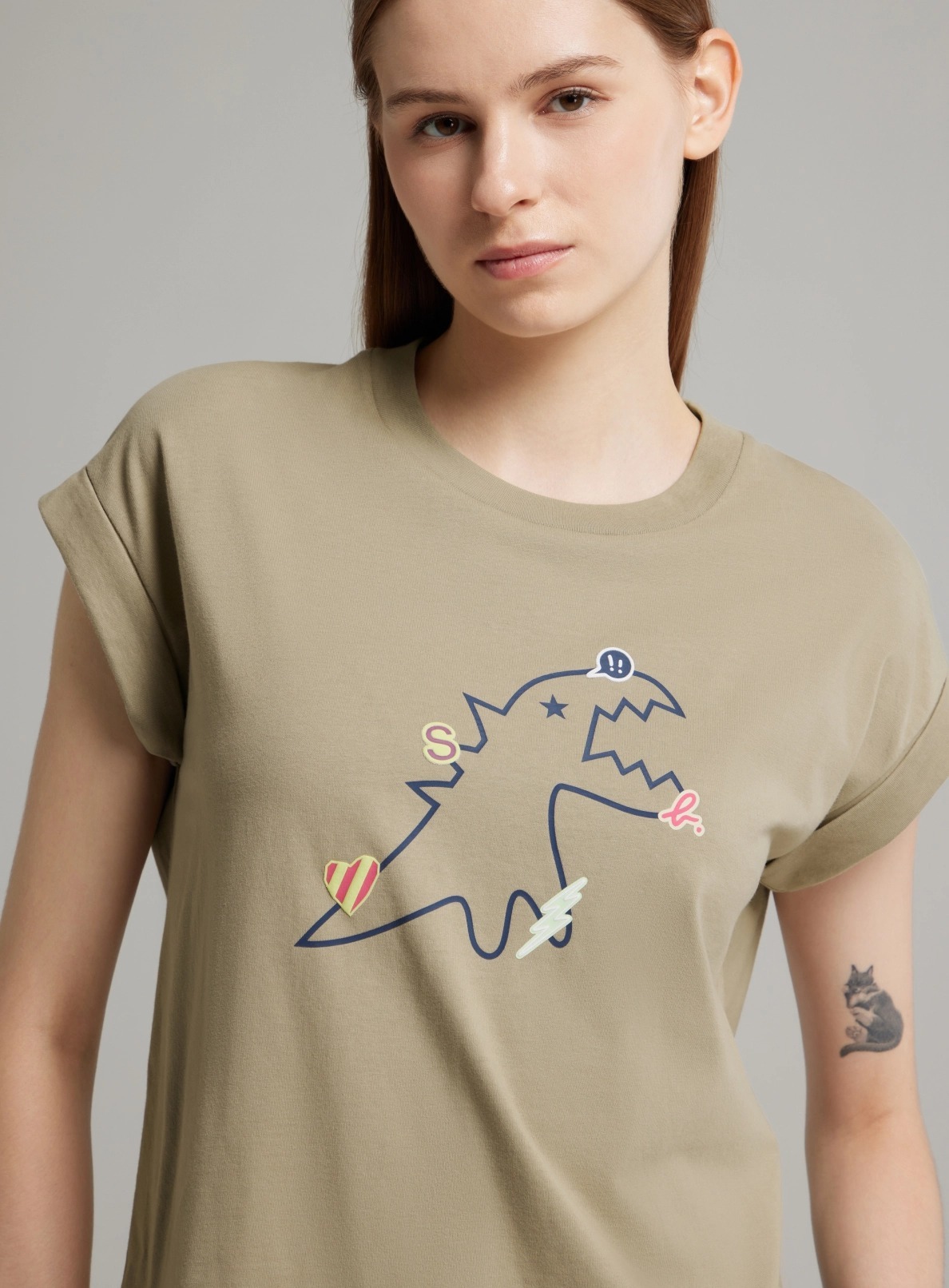 Sport b. 女裝Dino圖案T恤