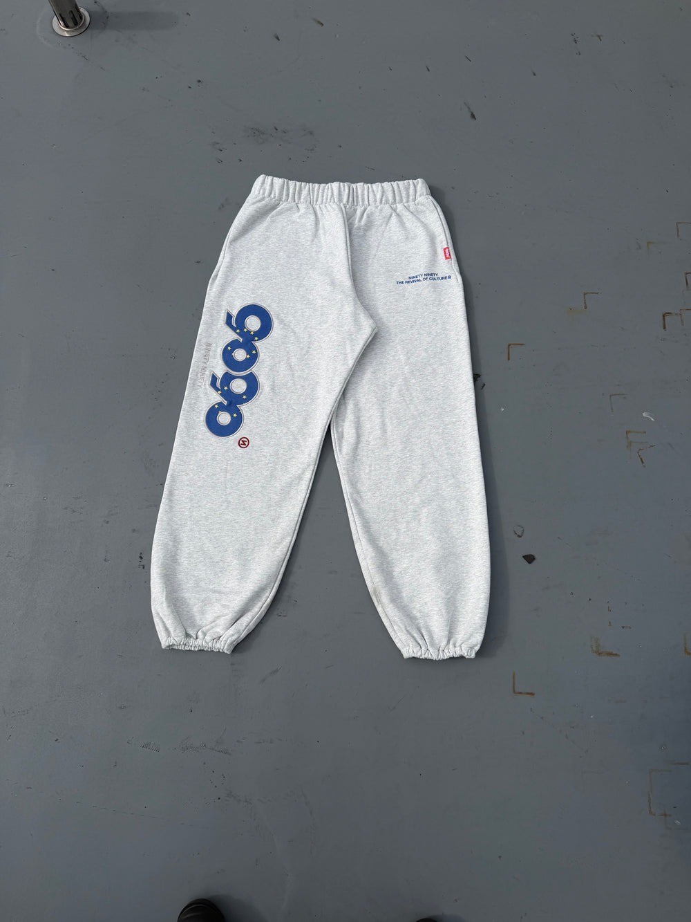 2026SS 9090 OG Logo Assort Sweat Pants 皮革 水鑽 國旗 棉褲 長褲 褲子 現貨 NN2189
