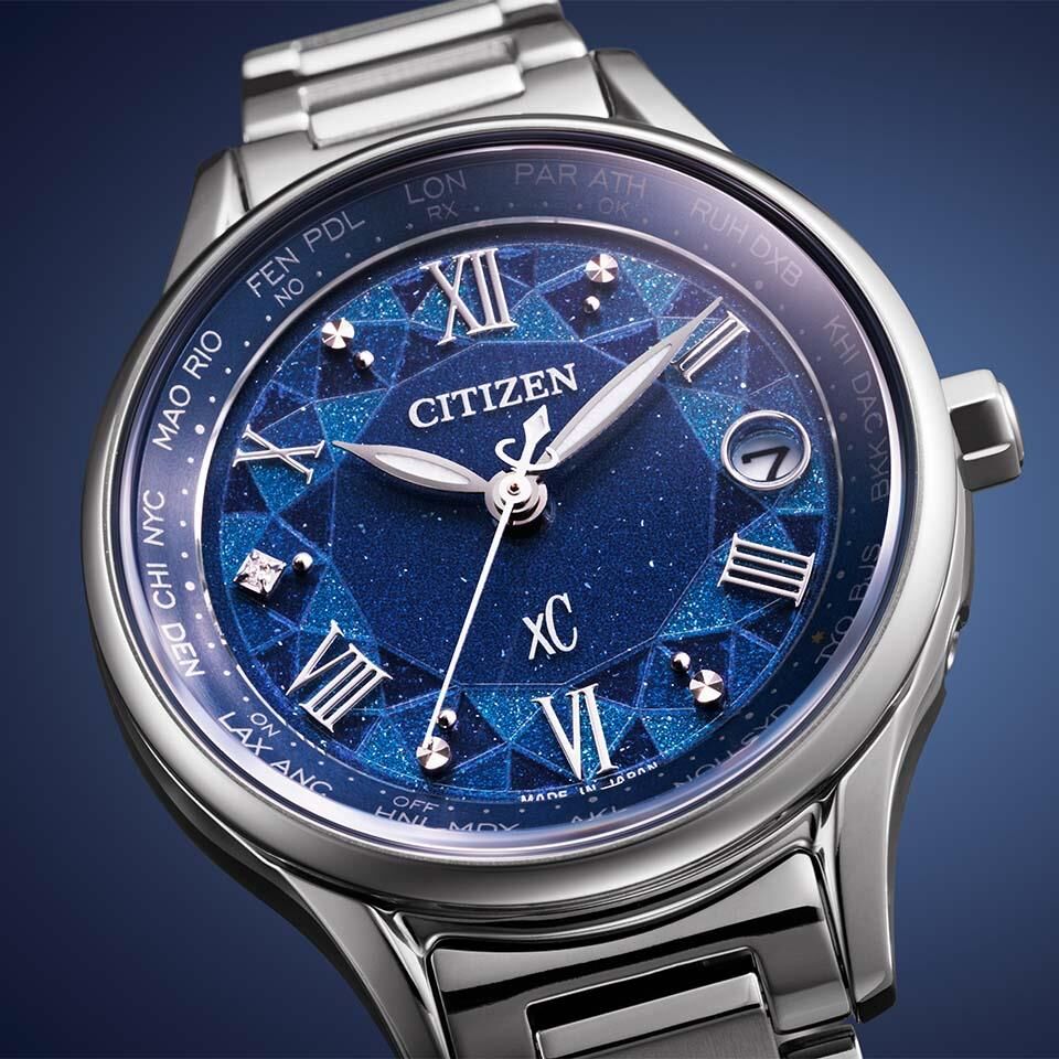 萬年鐘錶 -   Citizen 星辰錶  XC   冬日琉光限量鈦光動能電波女錶  EC1160-71L 錶徑28MM