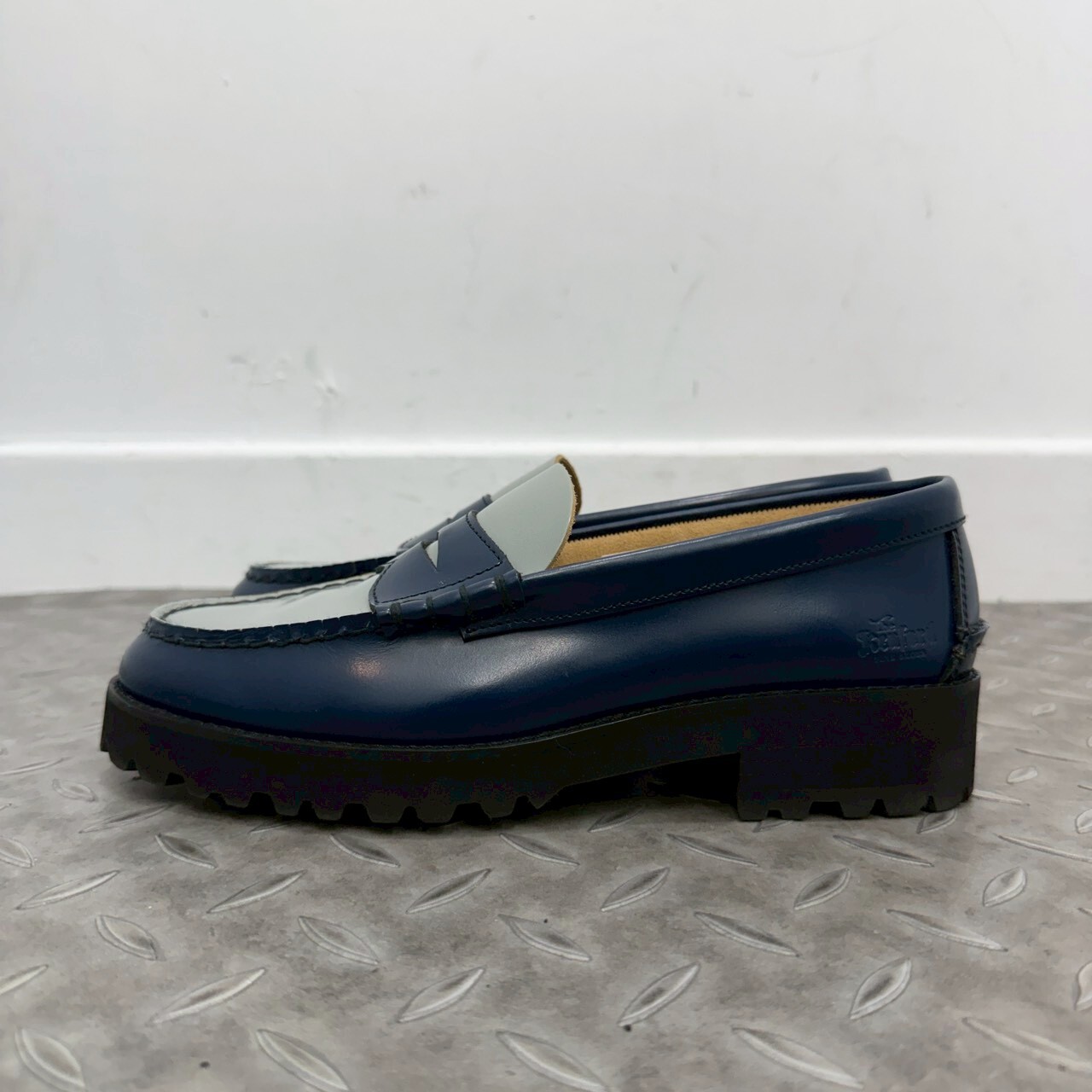 KENFORD WOMENS TANK SOLE LOAFERS  NAVY GRAY SIZE 24.5CM