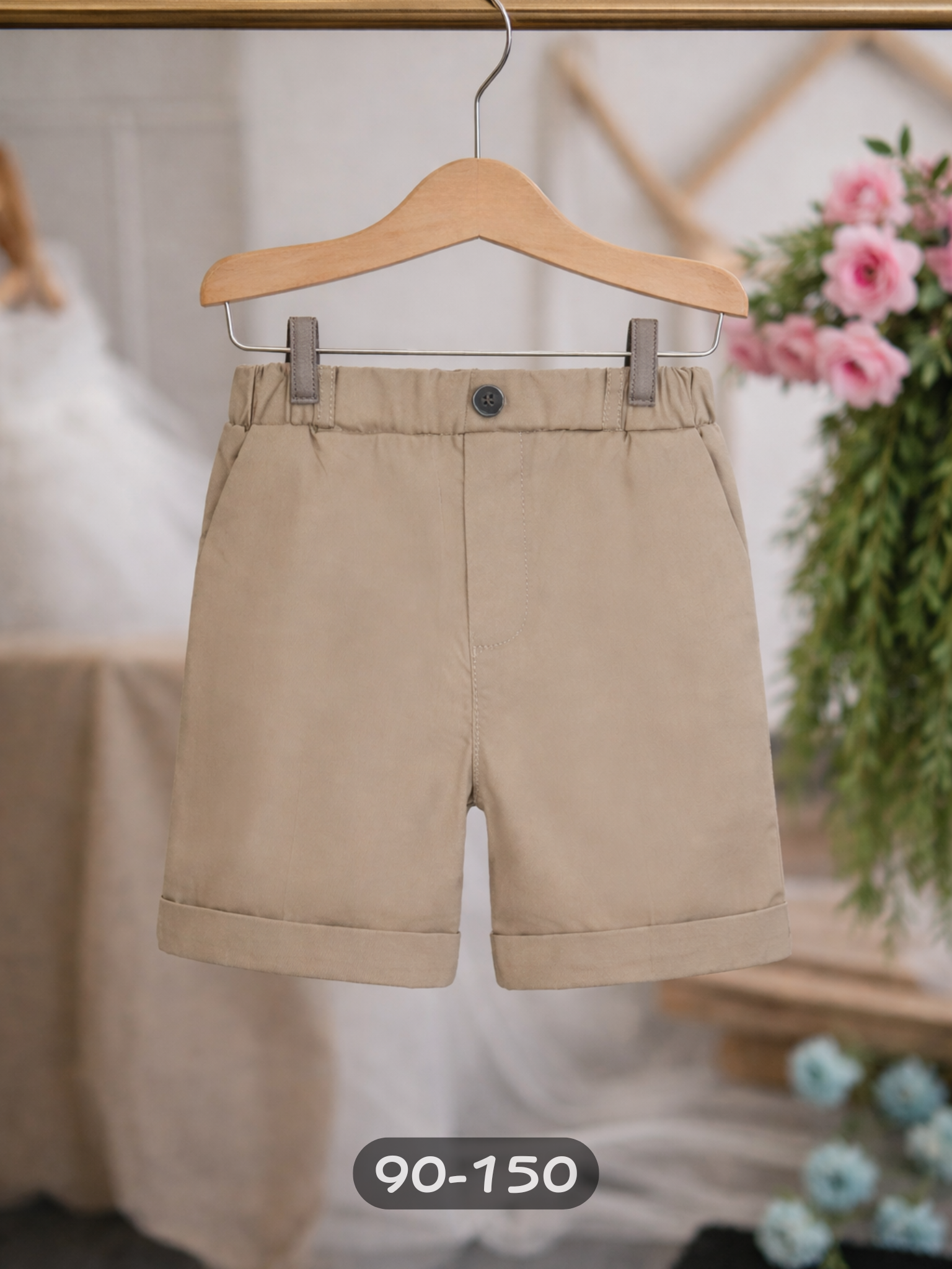 男童卡其色西裝短褲