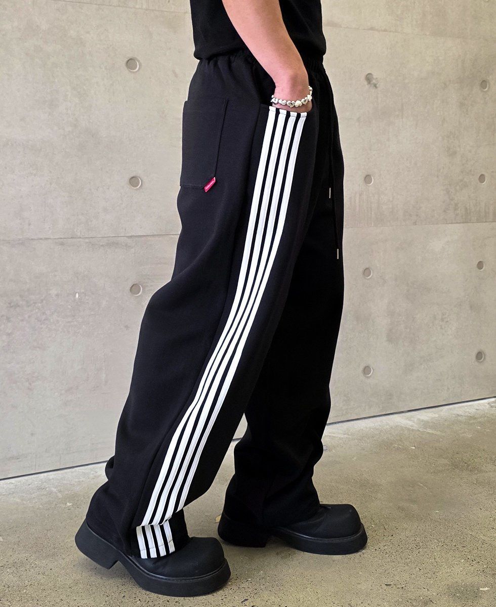 四間英文字可束腳運動褲 VENTIQUE-090P