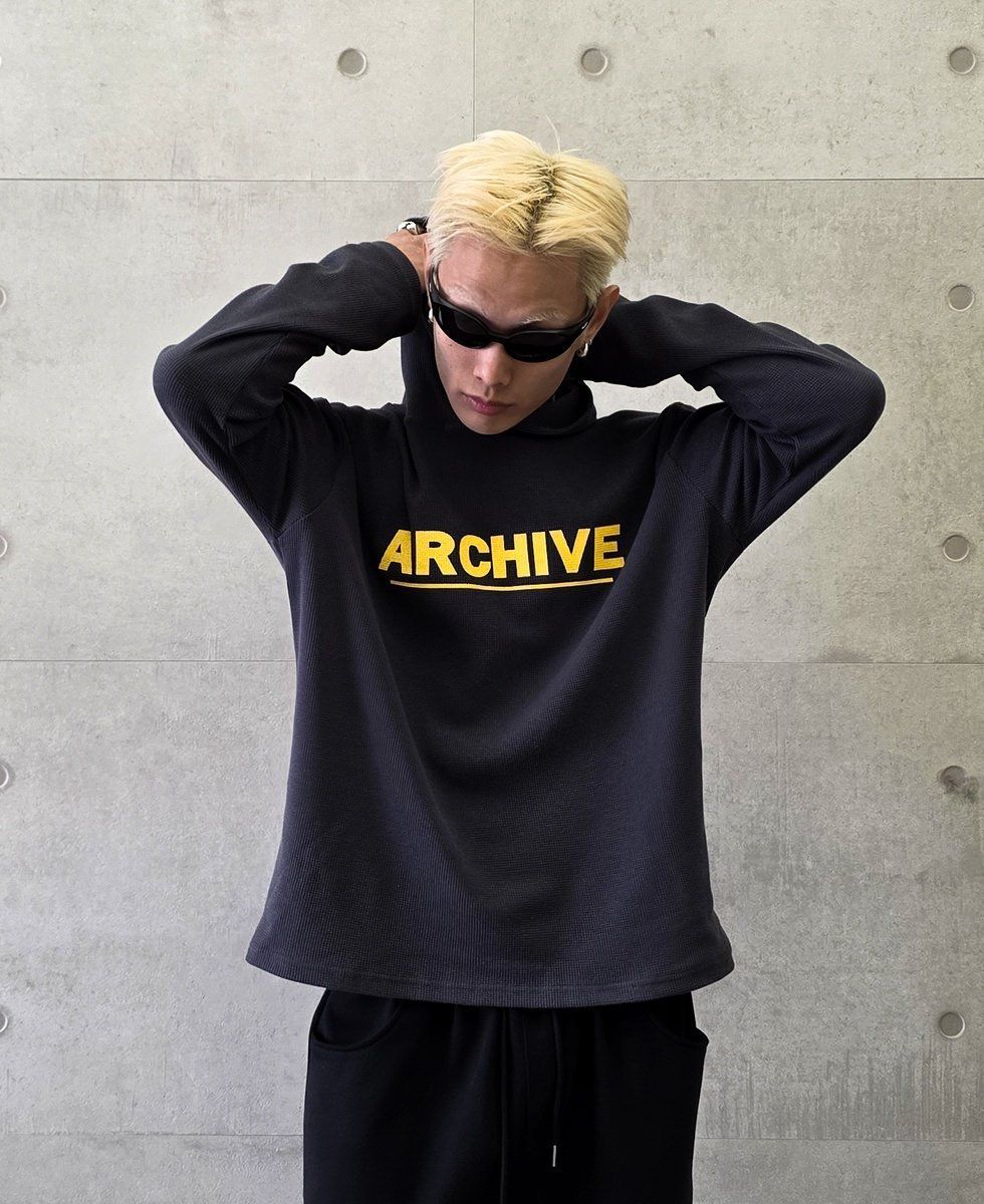 英文字連帽長袖衫 VENTIQUE-093T