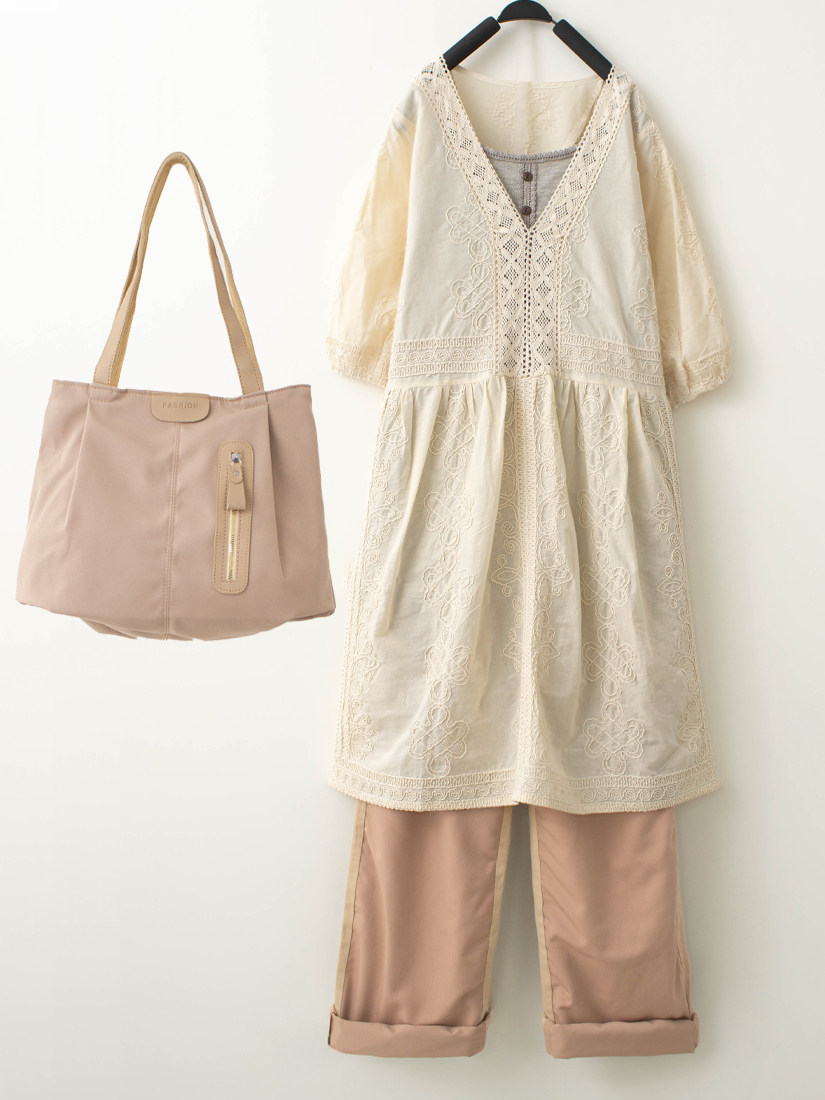 古棉繡花蕾絲上衣木釦背心拚色長褲組合