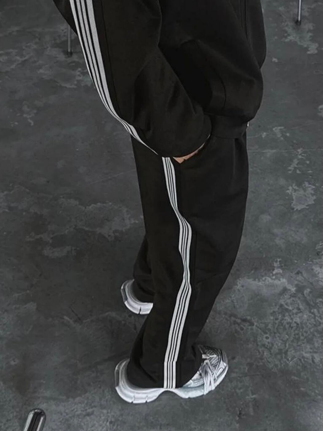 拼間運動褲 AVOIR-003P