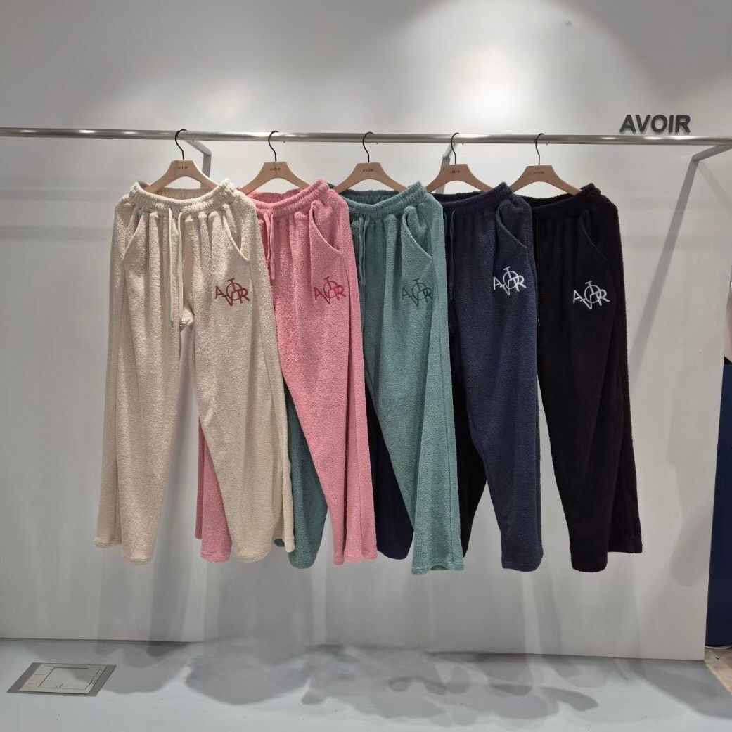 英文字毛巾質地運動褲 AVOIR-005P