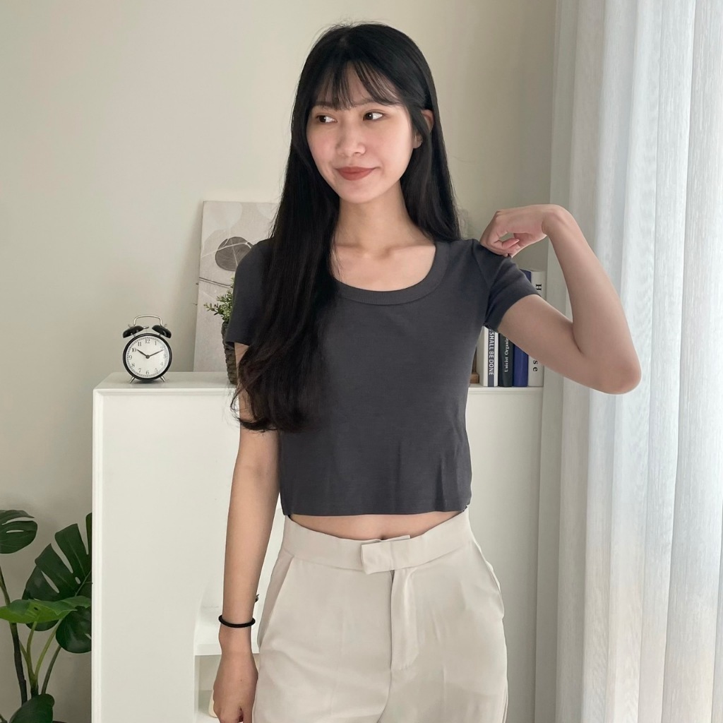 寬圓領 短版上衣 針織羅紋素色 針織短袖 1172