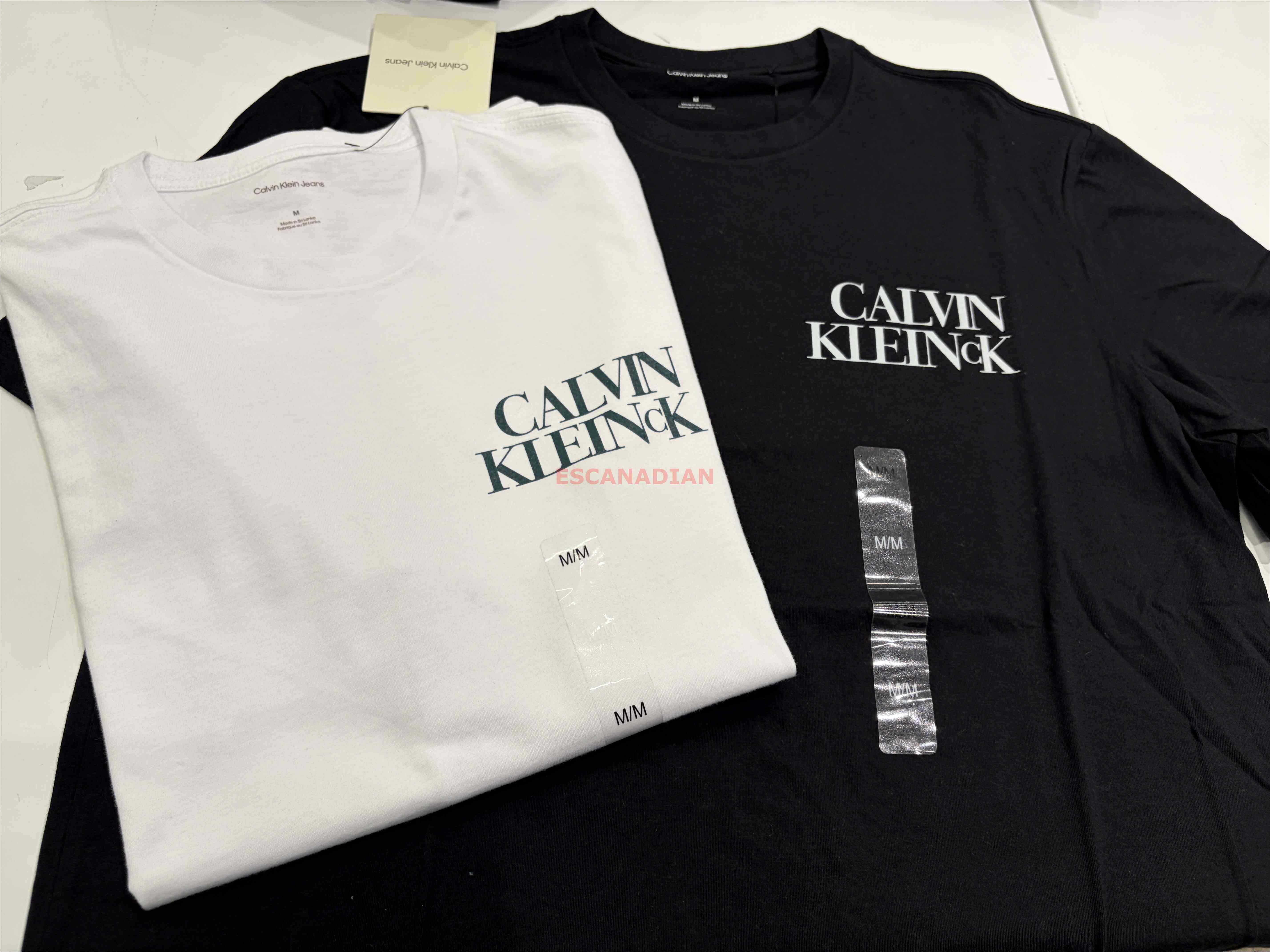 CK 男大人 胸前 經典字樣圖案 短TEE (2色)