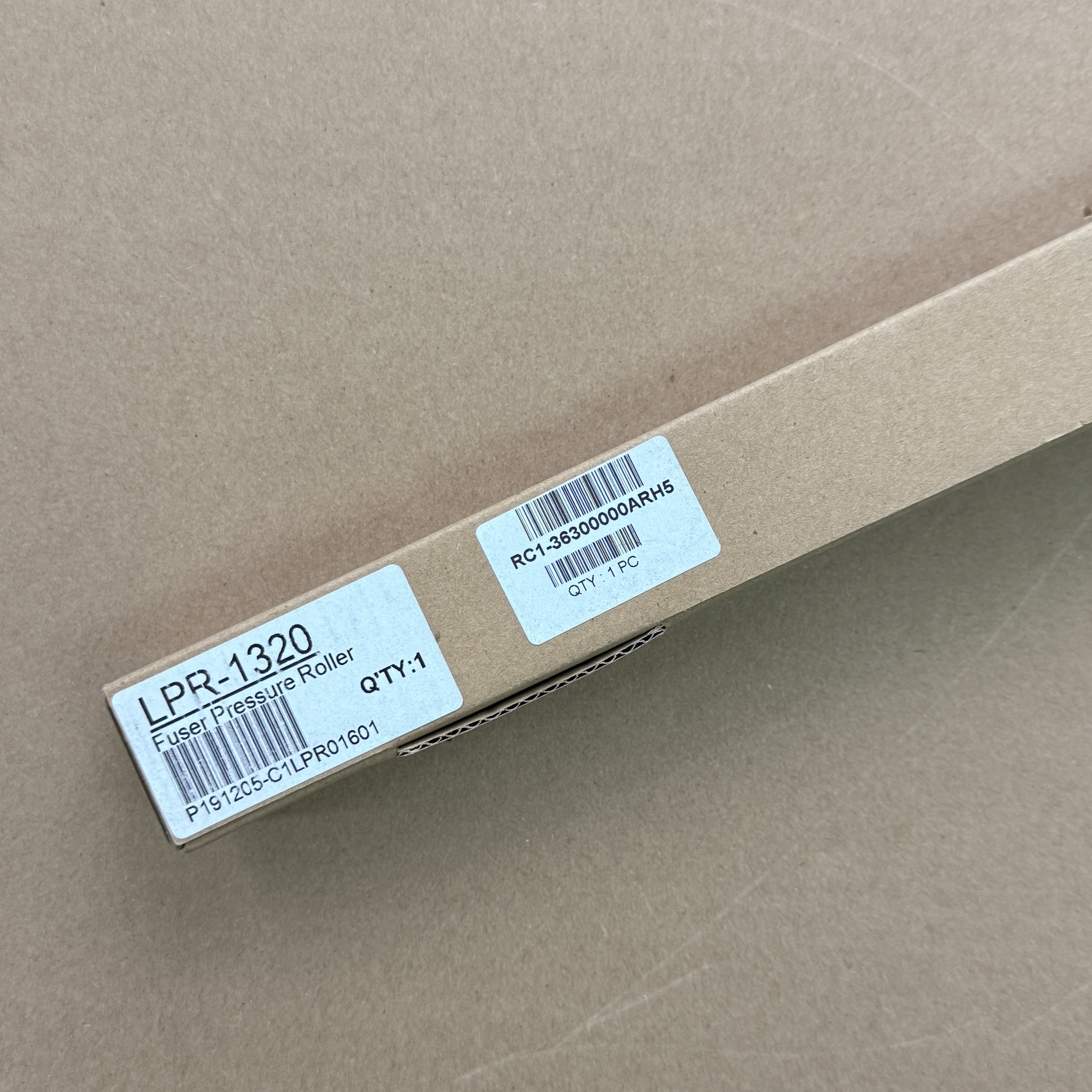 RC1-3630 LJ1320 PRESSURE ROLLER = RC1-3629 (Non-OEM)