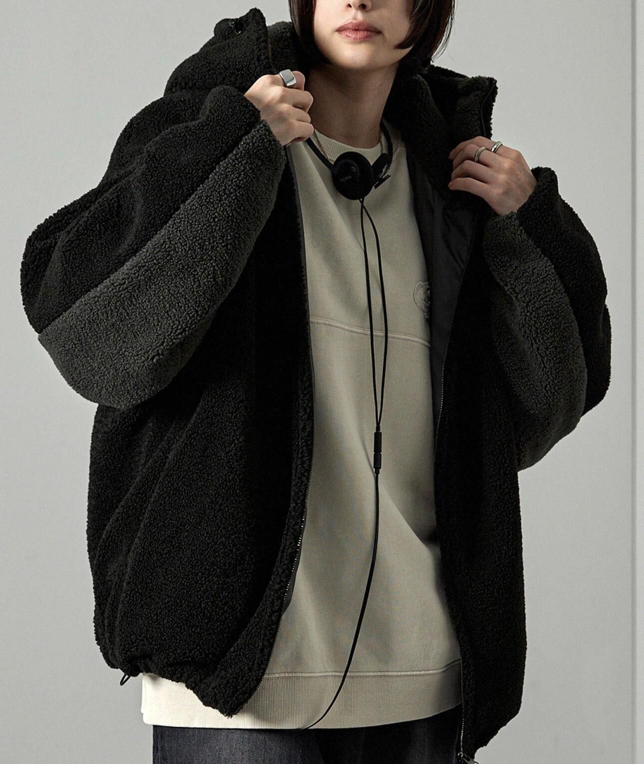 【預購】JN022702 Alfred Alex 撞色羊羔絨拼接連帽外套