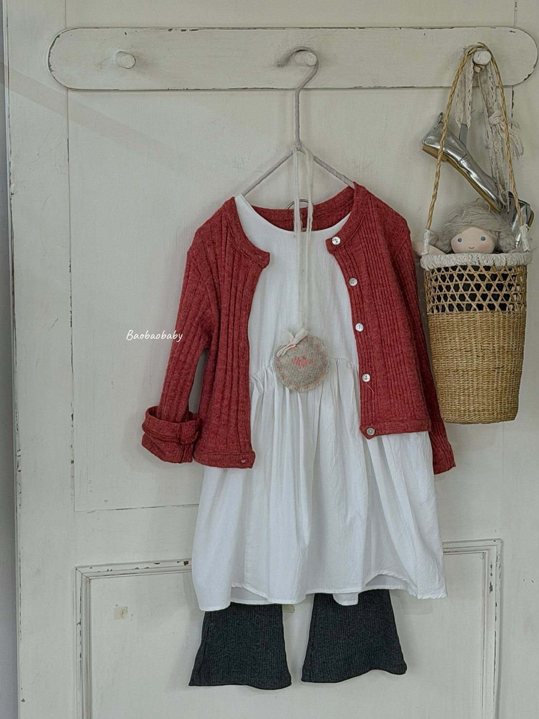 百搭羅紋喇叭褲