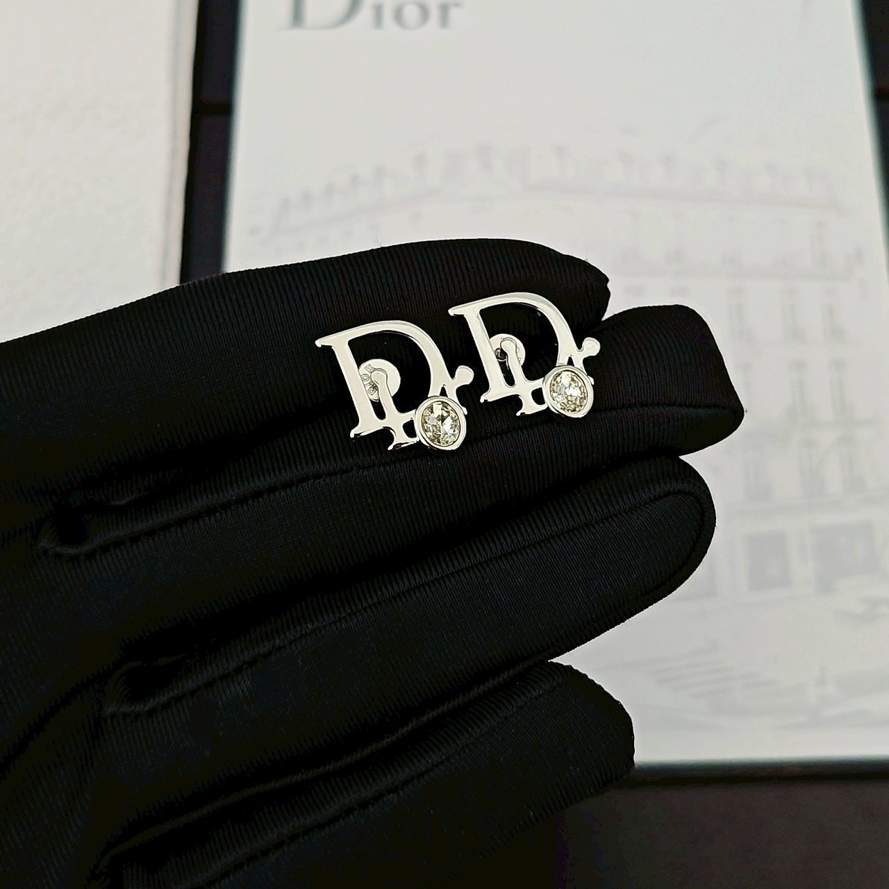 18k Dr白金鑽字母高奢定製耳釘系列