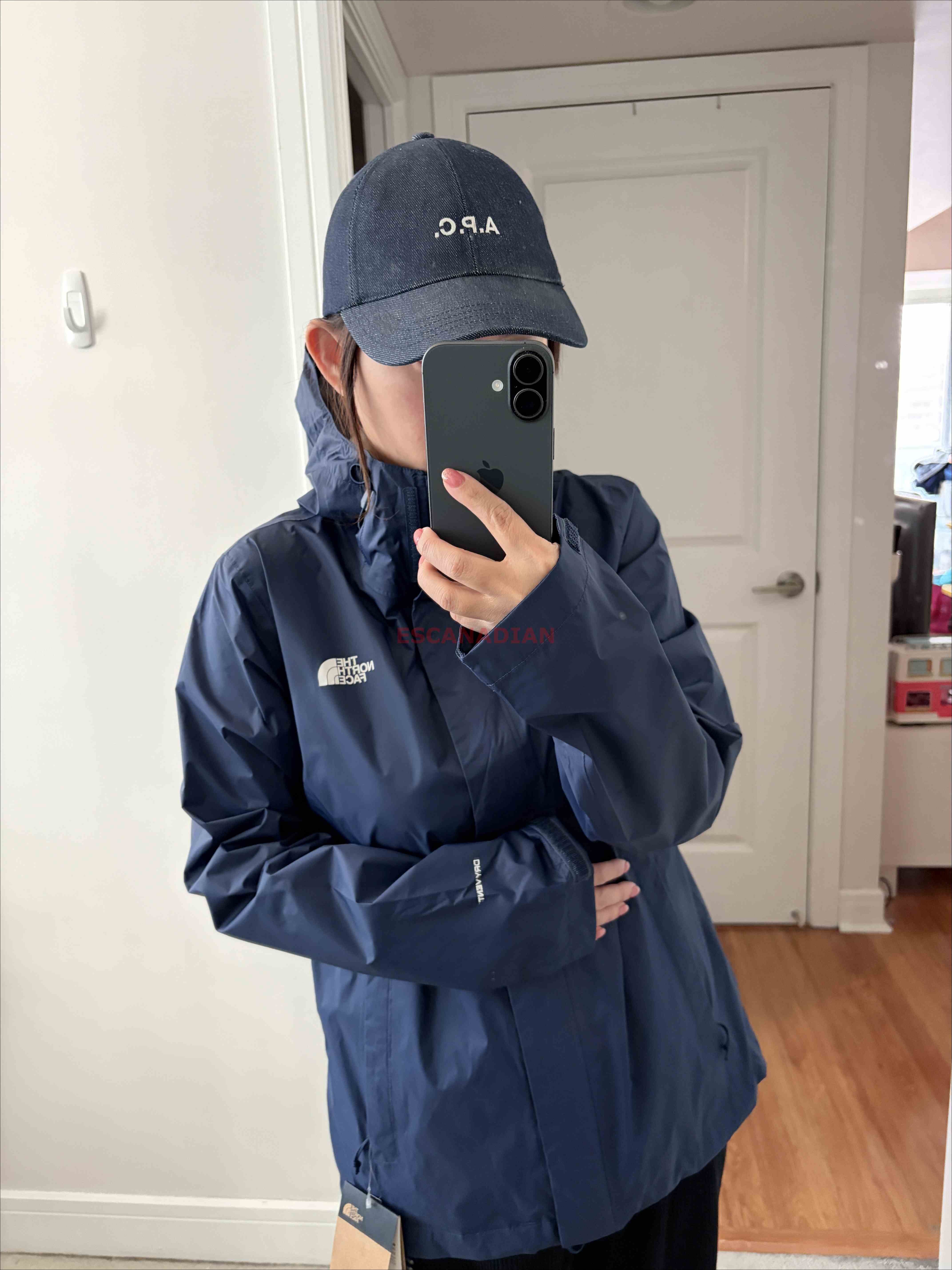 THE NORTH FACE 女大人 Dryvent面料 多功能 高係數防水 防風 可收納 連帽 風衣外套