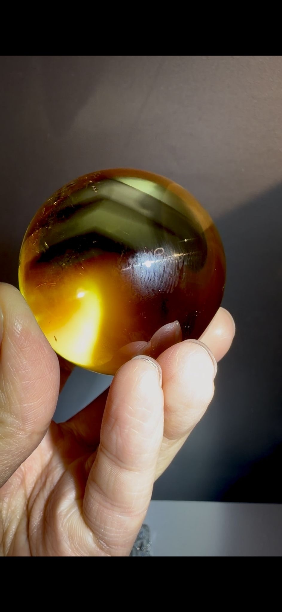 金字塔藍針黃水晶球連結