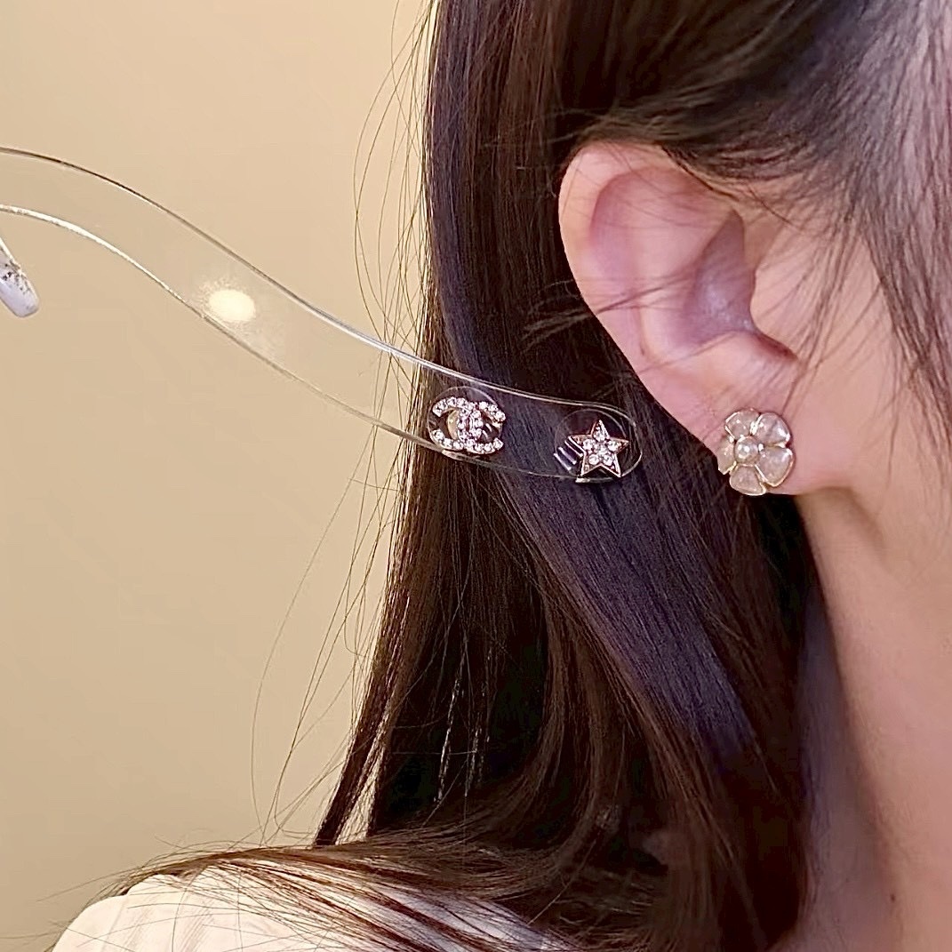 18k 香奶奶26c”粉山茶花星空金鑽三件組高奢定製耳釘