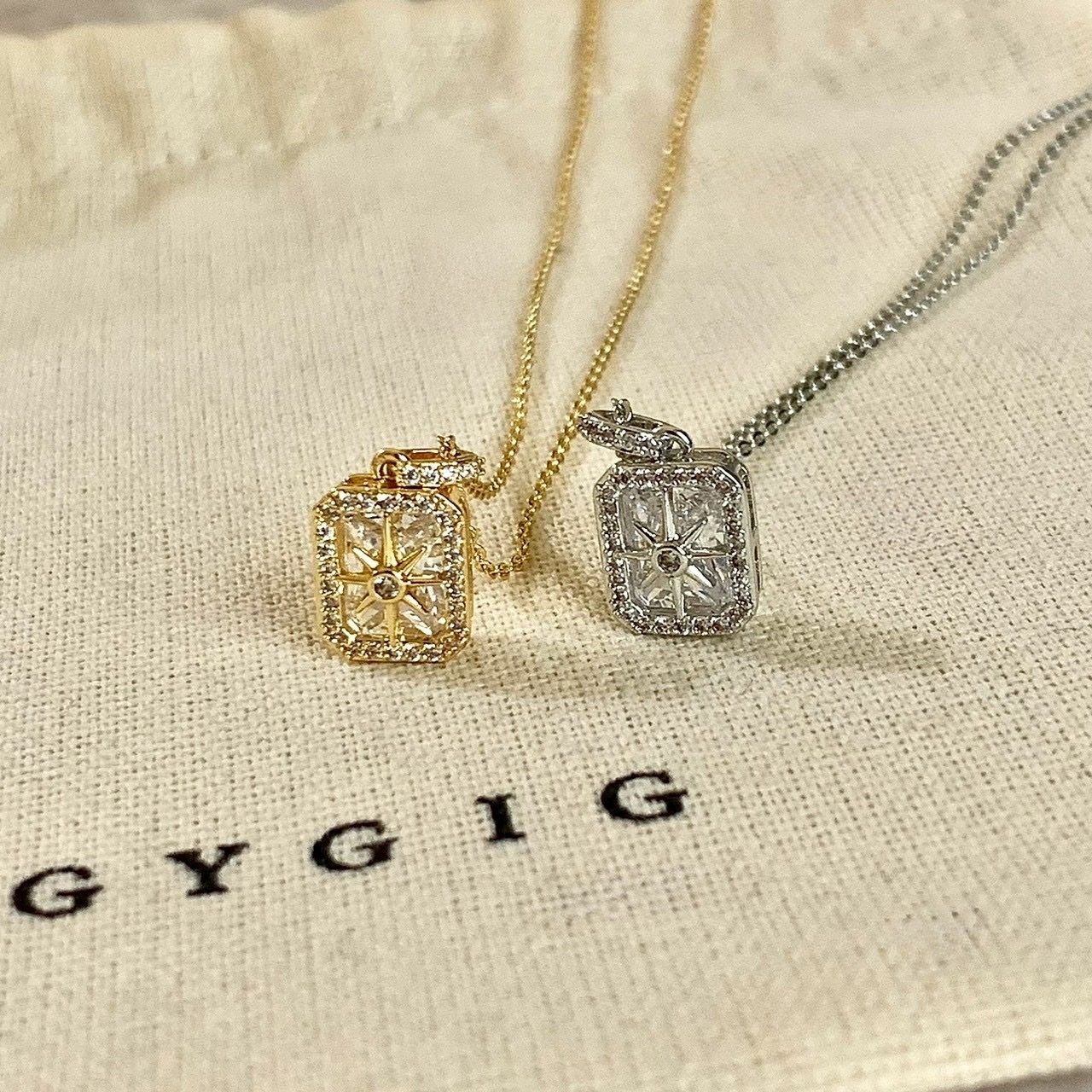 Gy”Étoile八芒星立體鑽石滿嵌鑽牌項鍊