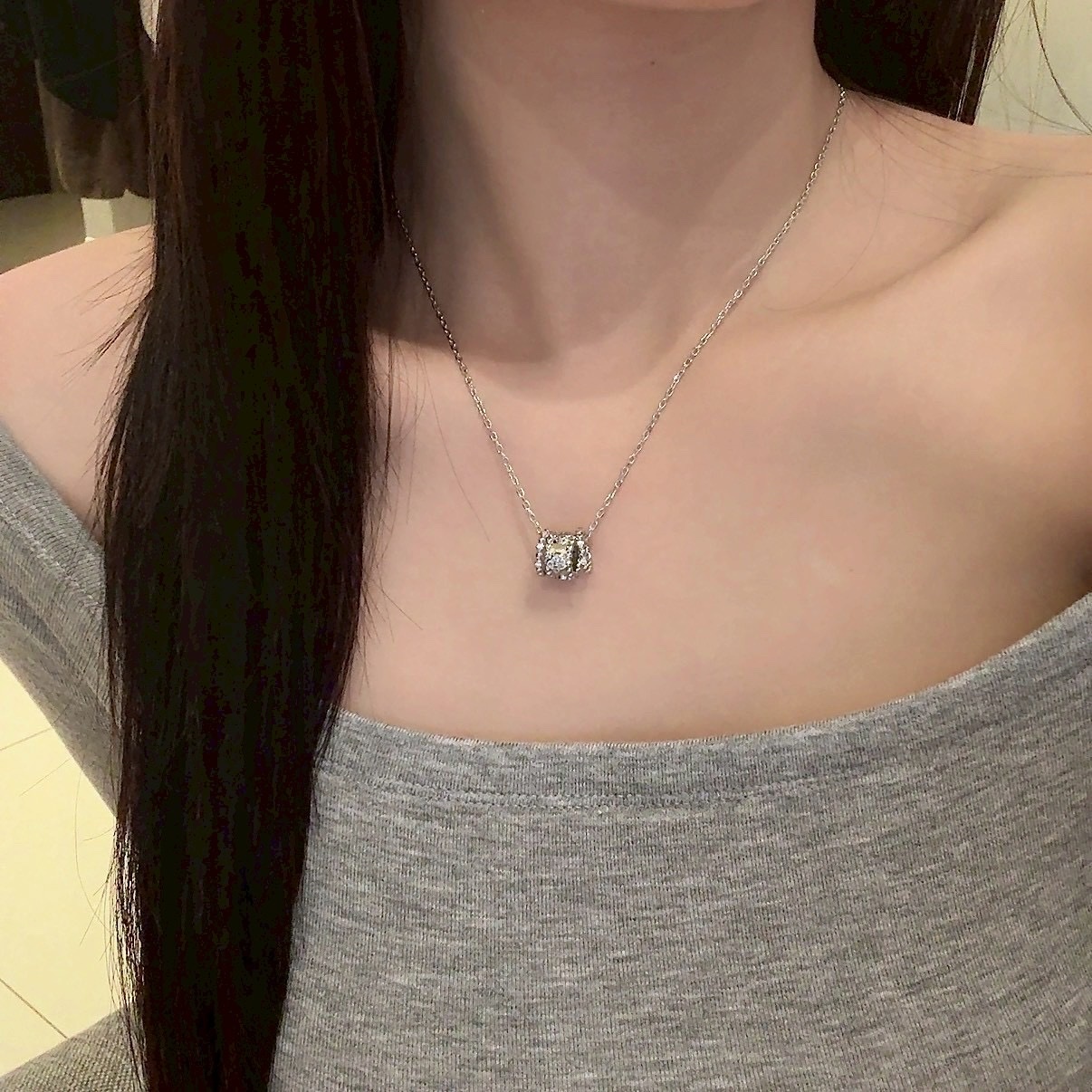 Gy”Dusty低奢白金萬花筒四葉草”多環垂墜項鍊