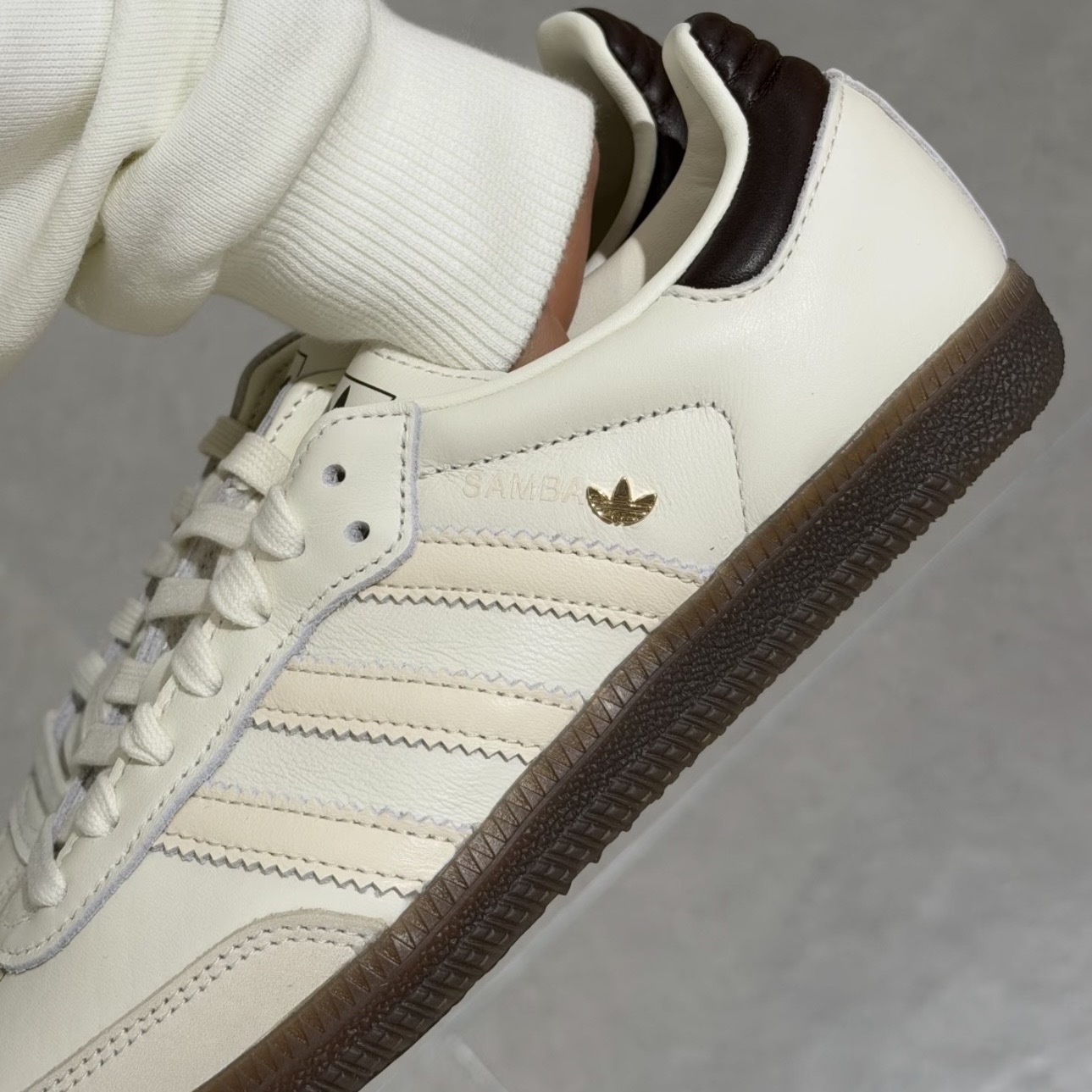 ADIDAS ORIGINALS SAMBA OG 奶油白 黑尾 三葉草 金屬小標 女鞋 IH6628