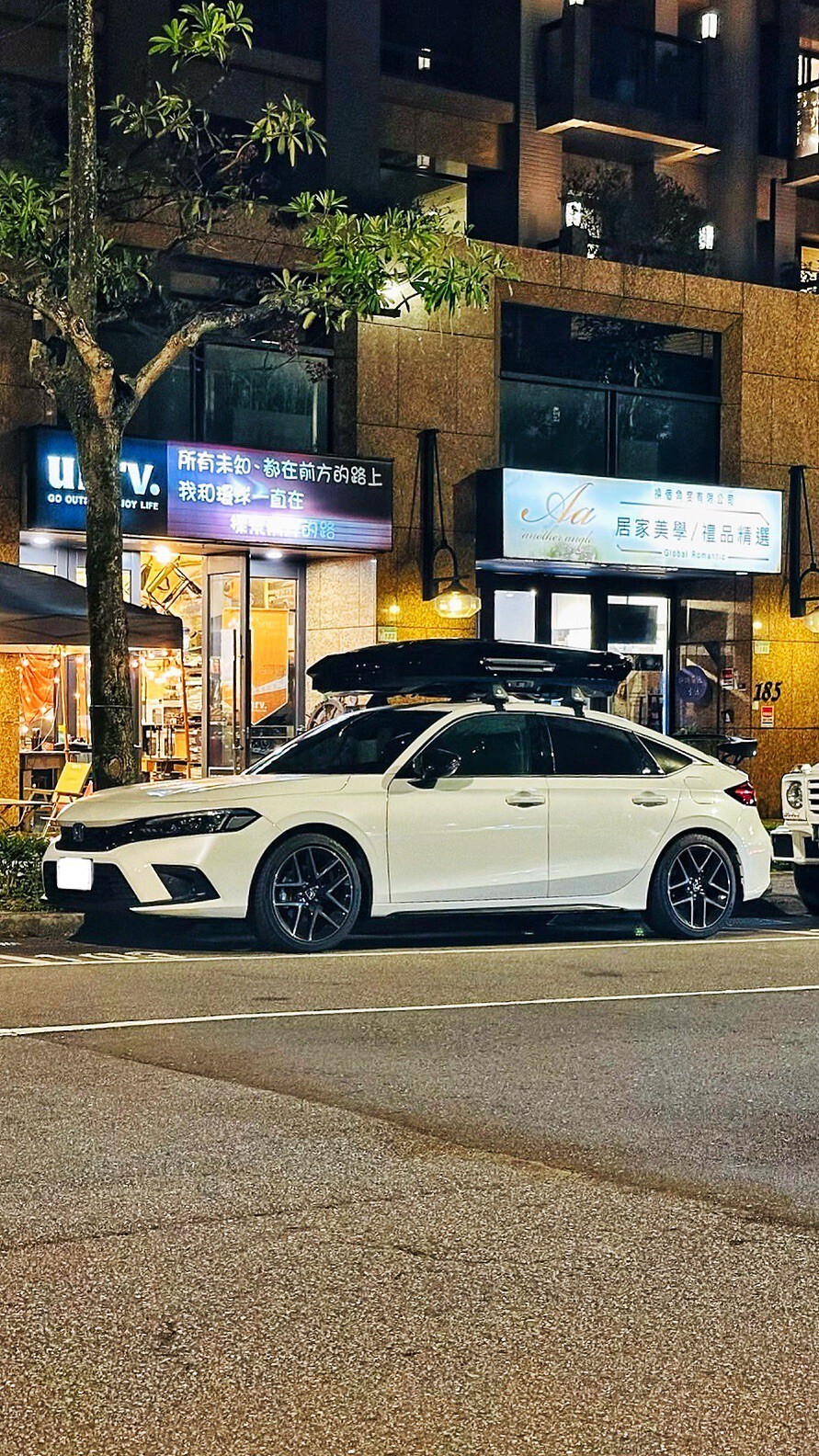 Motion3 XL Low 車頂箱(Honda - Civic)