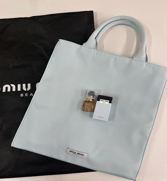 (限量20個) UR88 MIU MIU手提袋連香水 $199