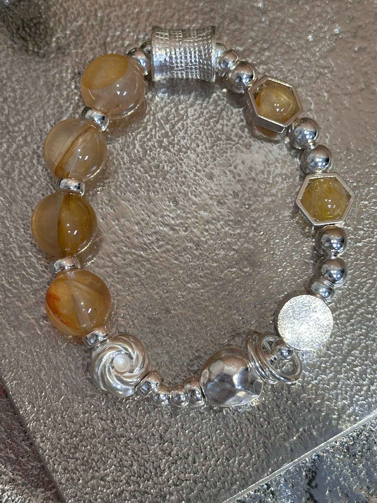 SL13177/黃膠花拼小星星925手鏈