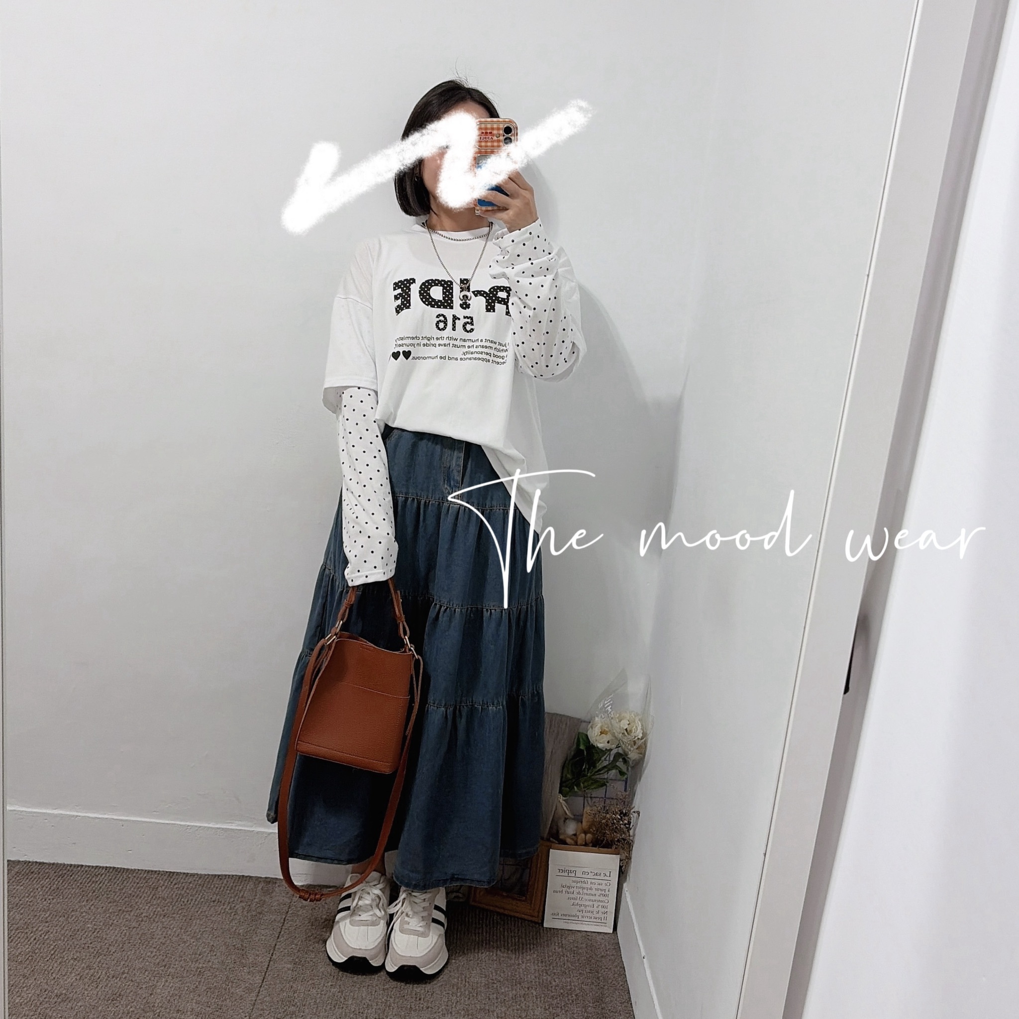 日系感薄棉圓點點接袖長T(黑色/白色)